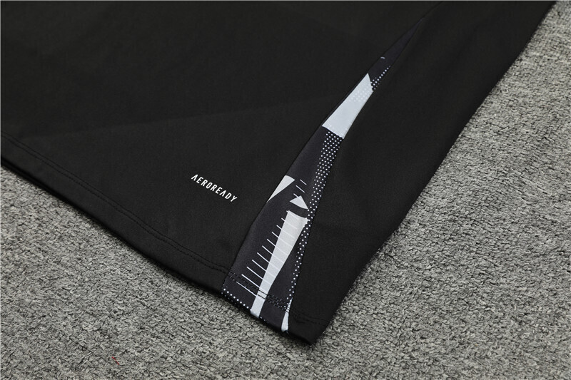 24/25 Manchester United Hu Lanse Half Zip Training Kit (Adult Kids Kit)