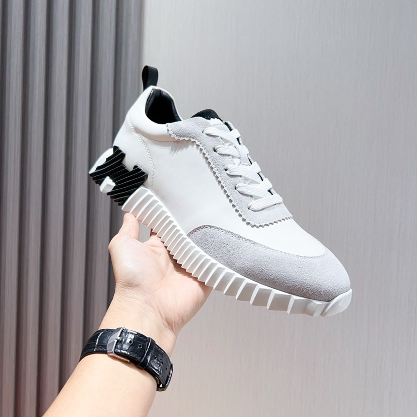 Hermès Bouuncing sneakers featuring shoes