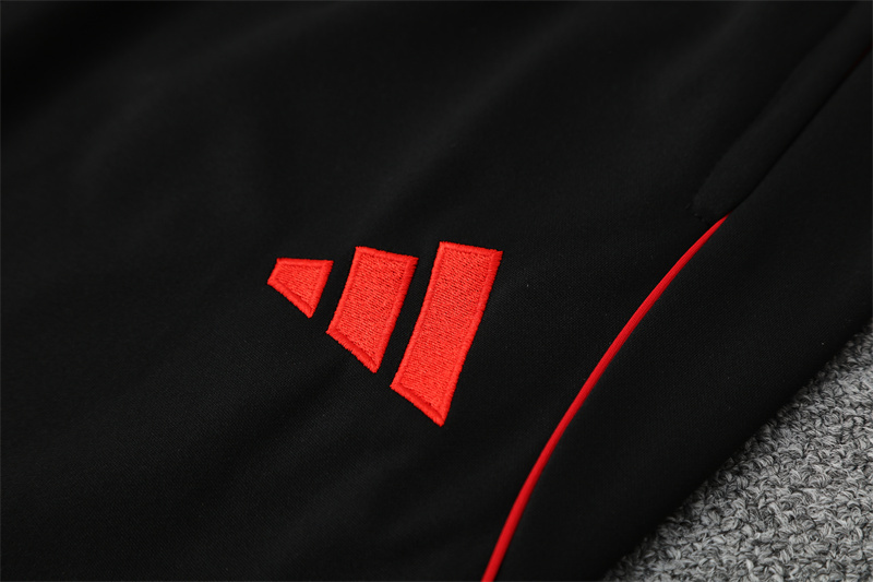 2025/2026 Bayern Munich Half Zip Kids Jersey (Kids Kit)