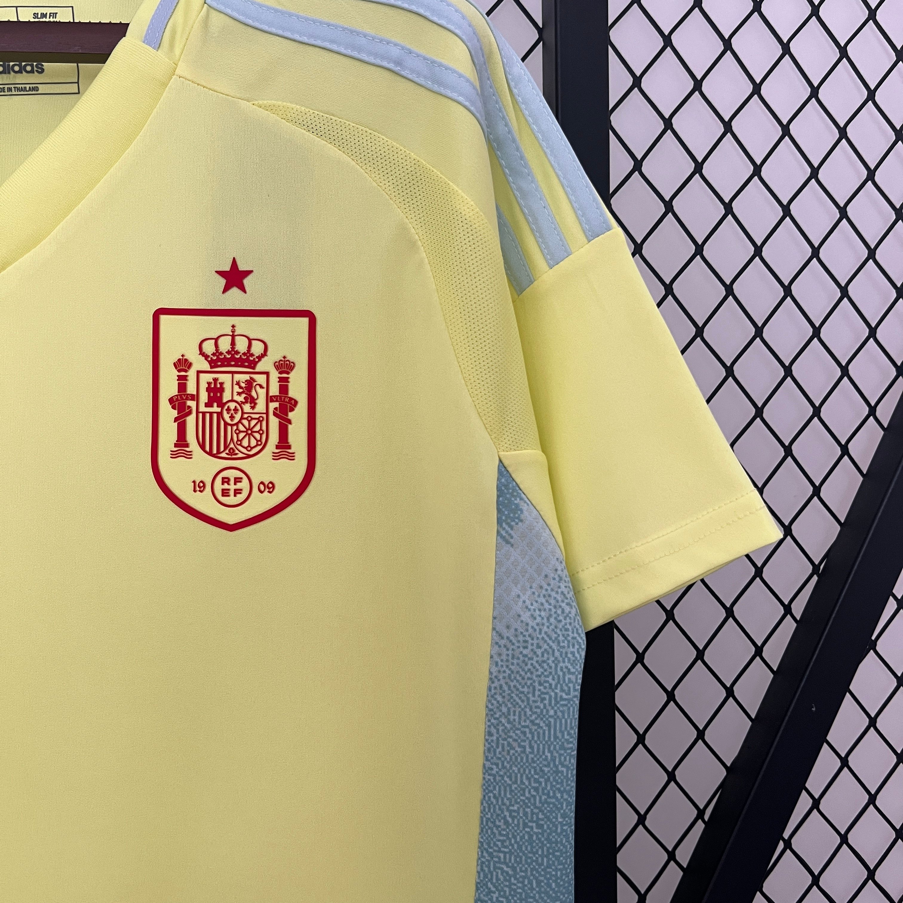 2024/2025 Spain Away Football Shirt (Fan Edition)