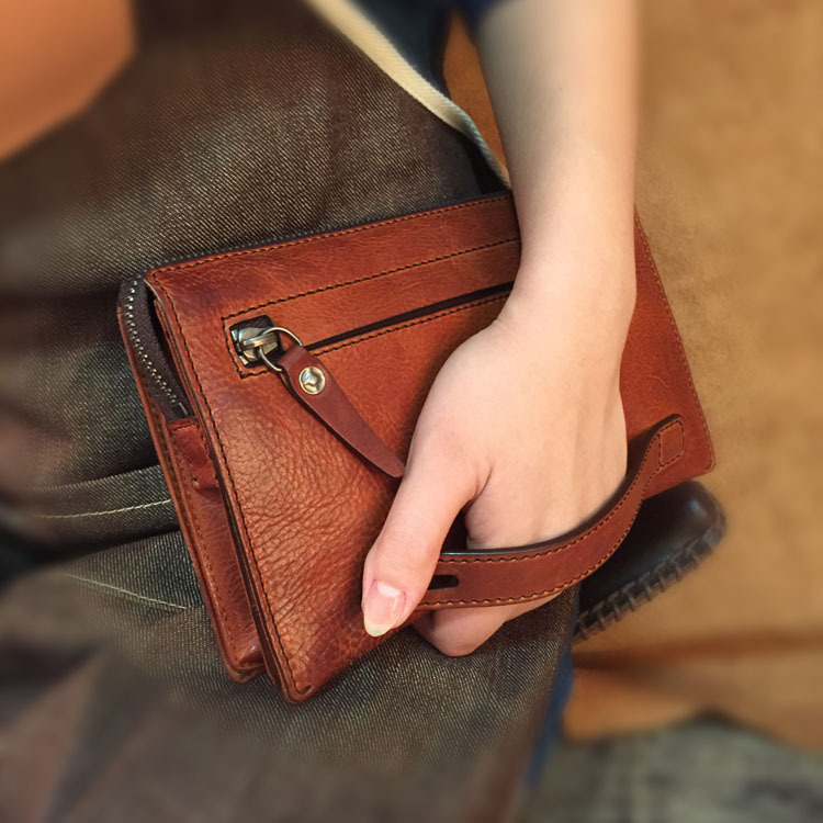 Vintage Distressed Cognac Leather Zip-Around Bifold Wallet