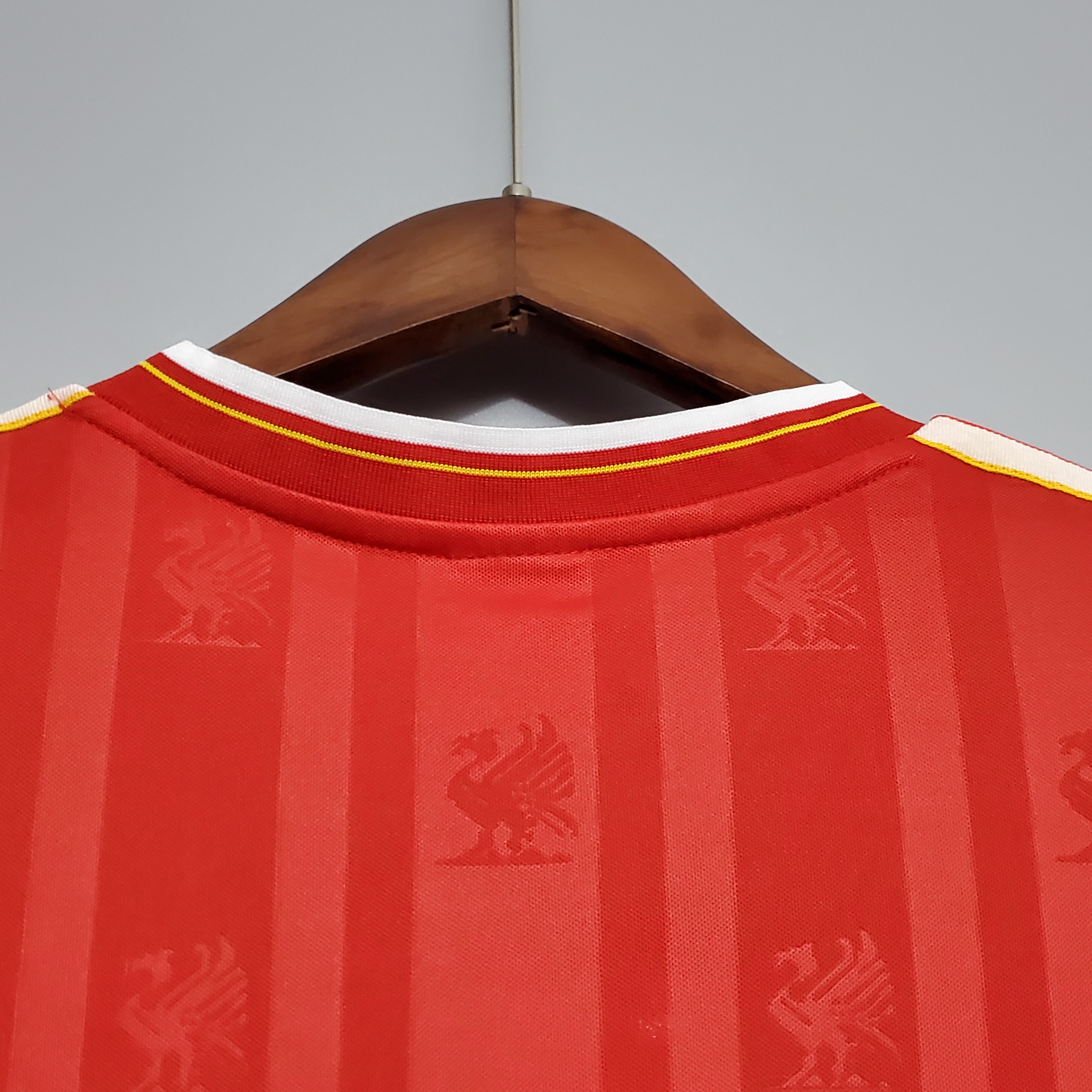 1985/1986 Liverpool Retro Home Football Shirt