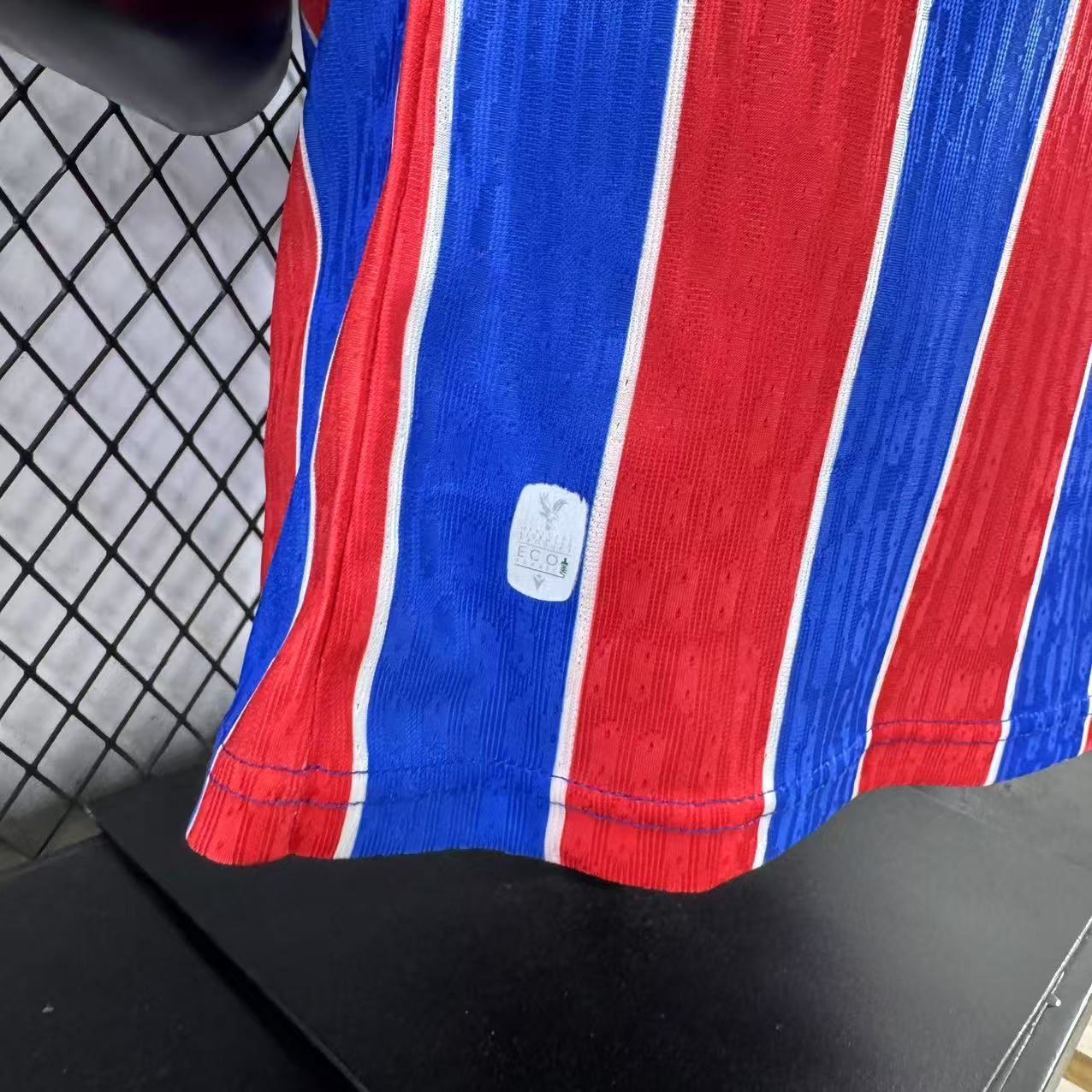 2025/2026 Crystal Palace Home Football Shirt (Player Edition)