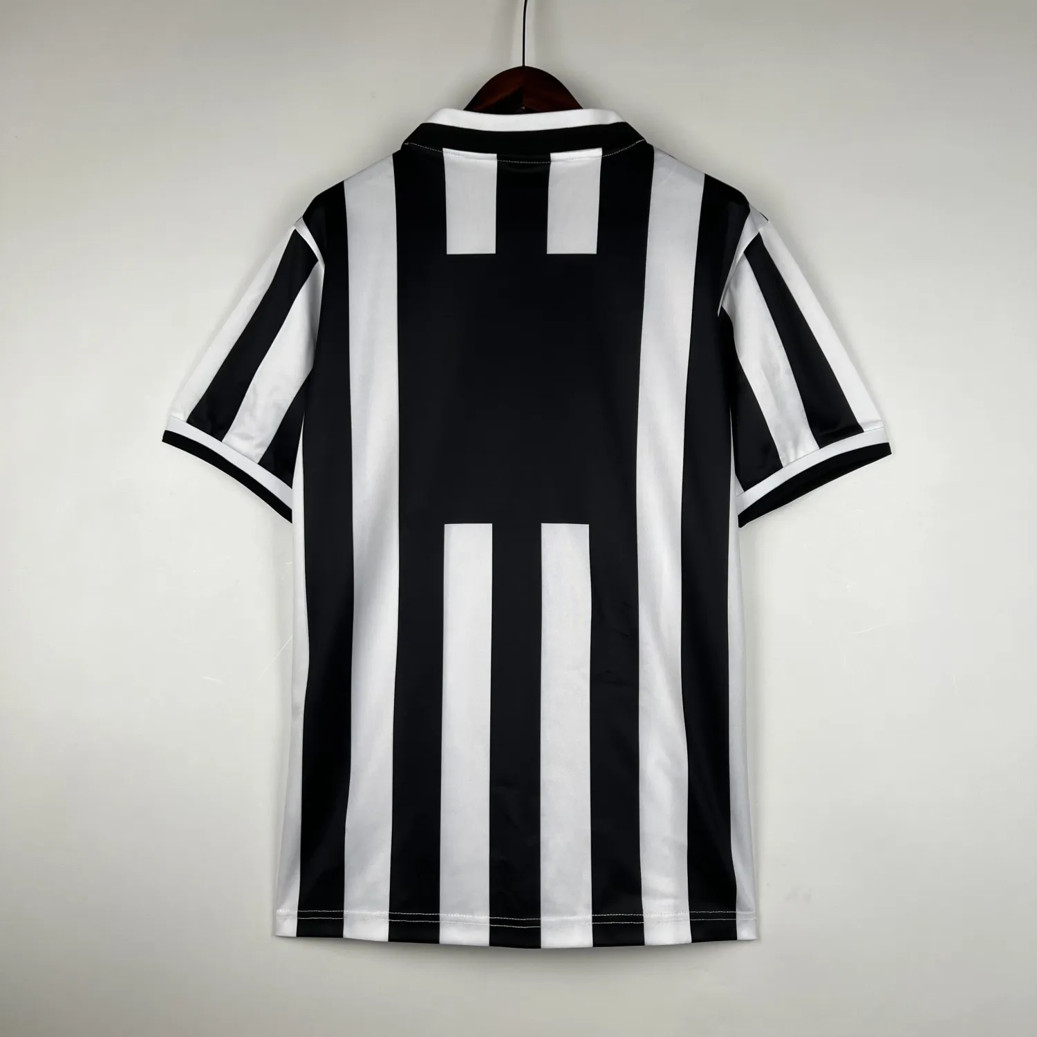 {{product_name}} High Quality Replica Football Jersey