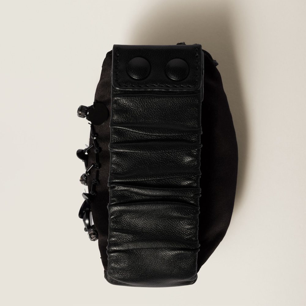 Bracelet with satin mini-pouch