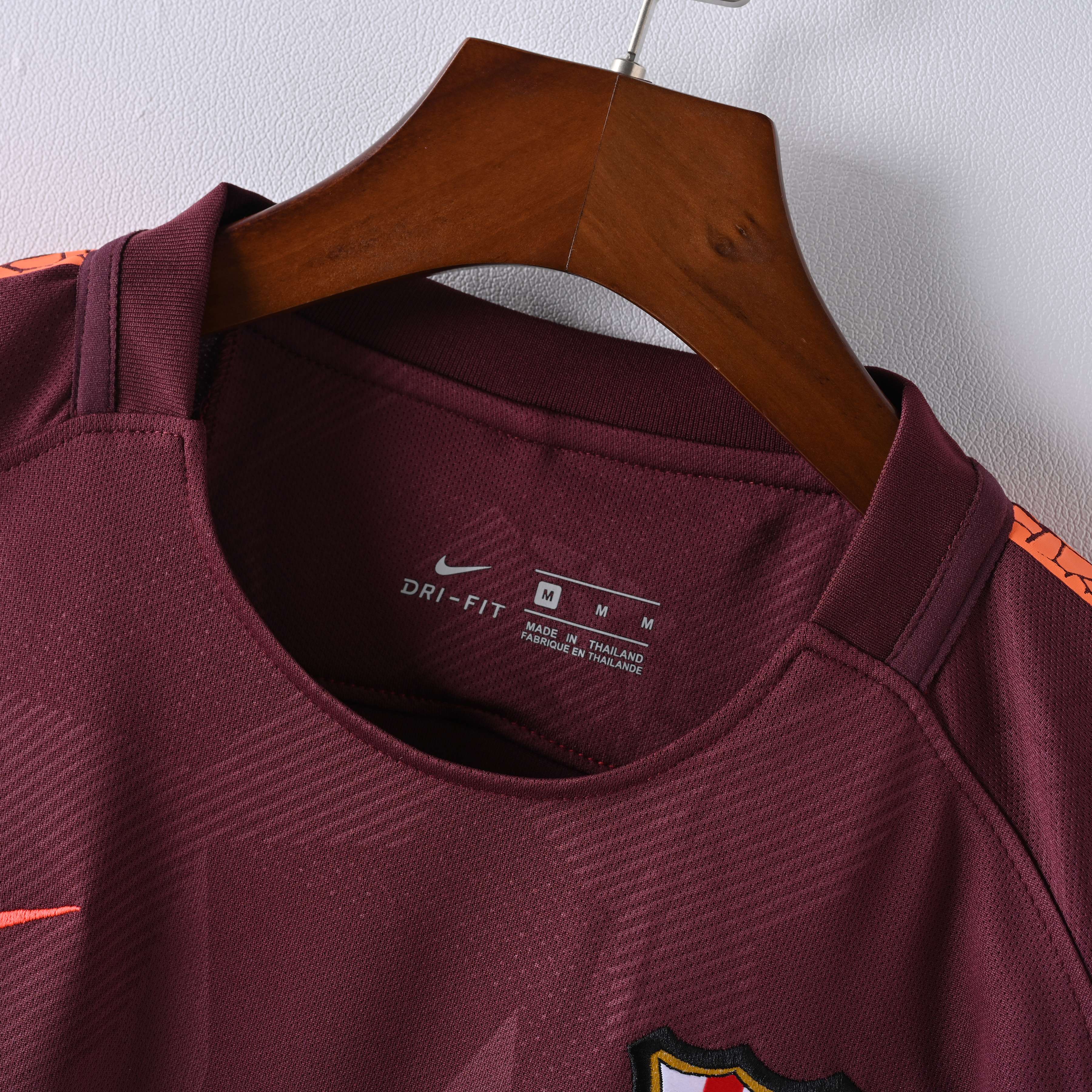 2017/2018 Barcelona Second Away Retro Football Jersey