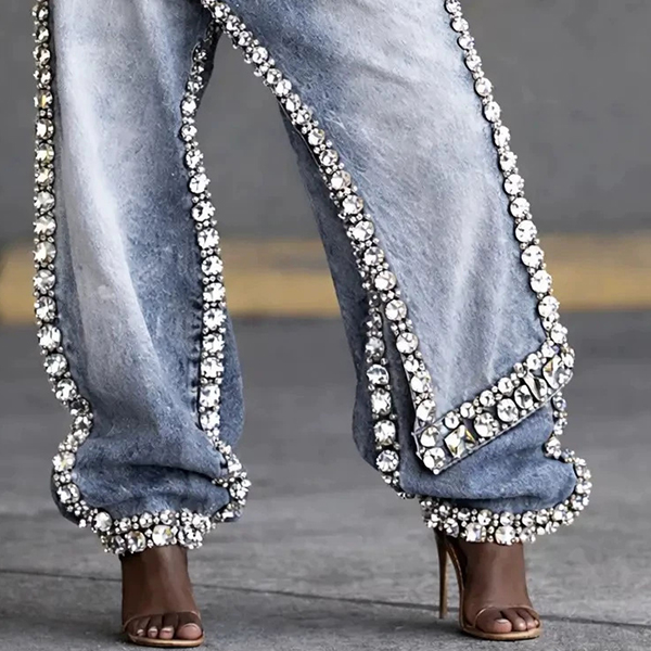 HIGH-WAIST JEANS