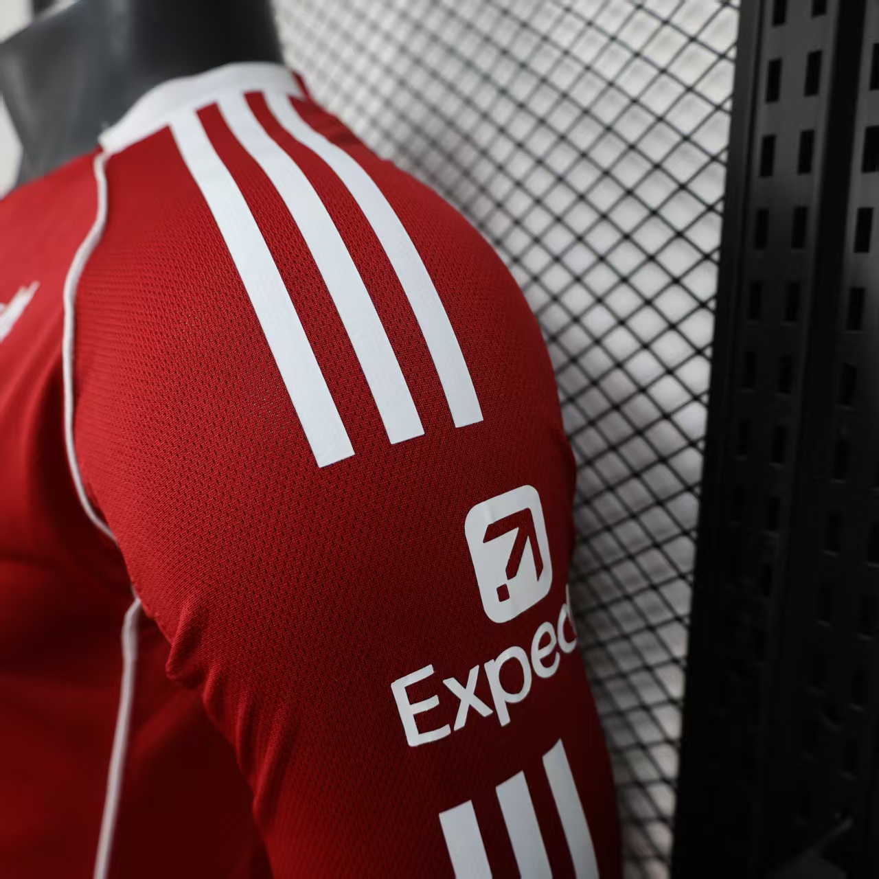 2025/2026 Liverpool FC Home Long Sleeve Football Shirt (Player)