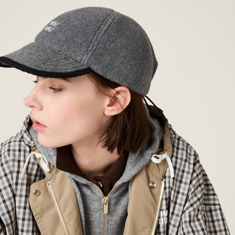 Fleece baseball cap