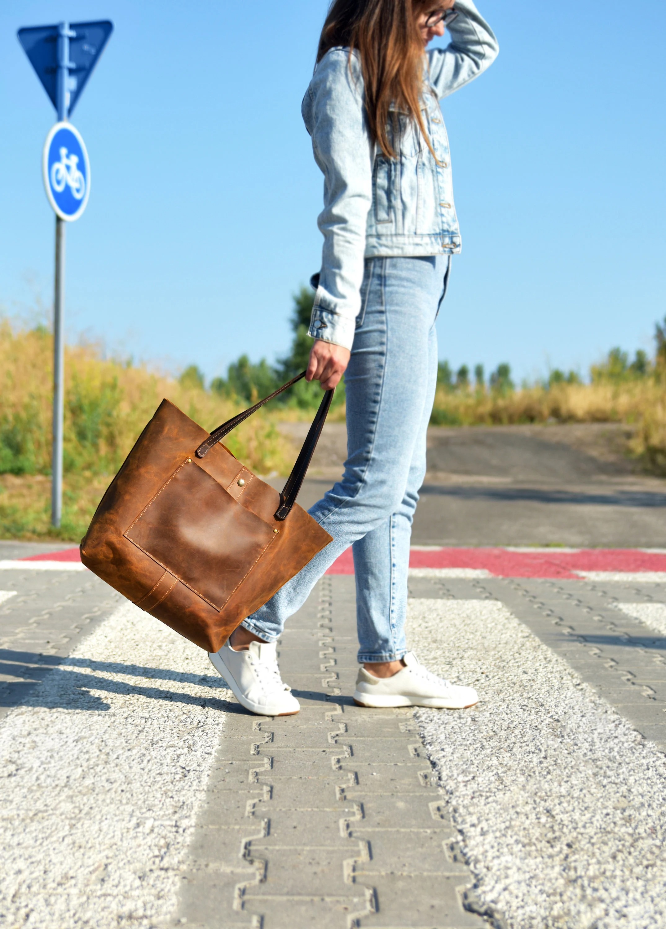 Vintage Distressed Full-Grain Leather Tote