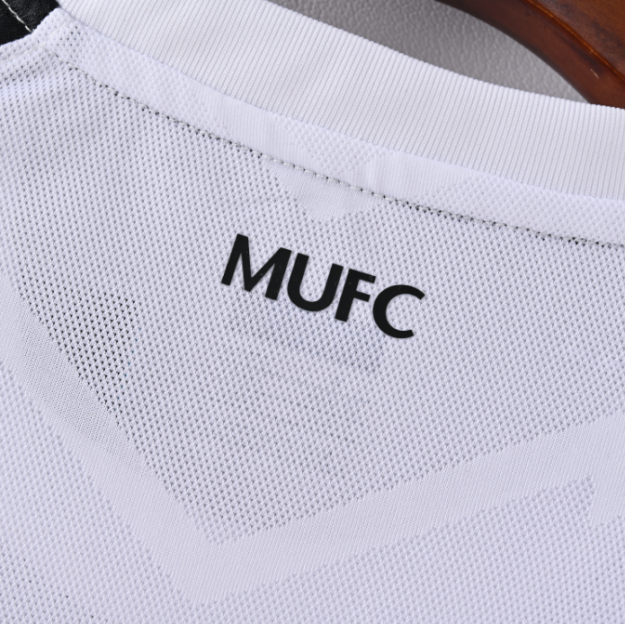 10/11  Manchester United  Away Retro football  soccer  jersey
