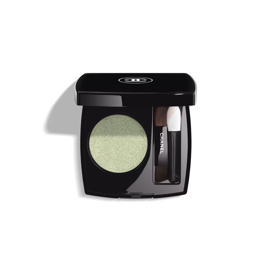 Chanel OMBRE ESSENTIELLE Multi-Use Longwearing Eyeshadow