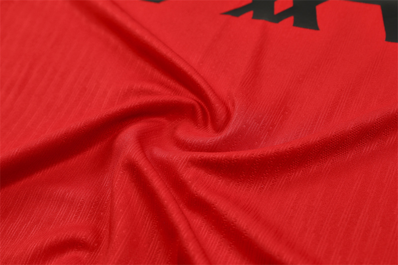 24/25 Liverpool red Half Zip Training Kit (Adult Kids Kit)