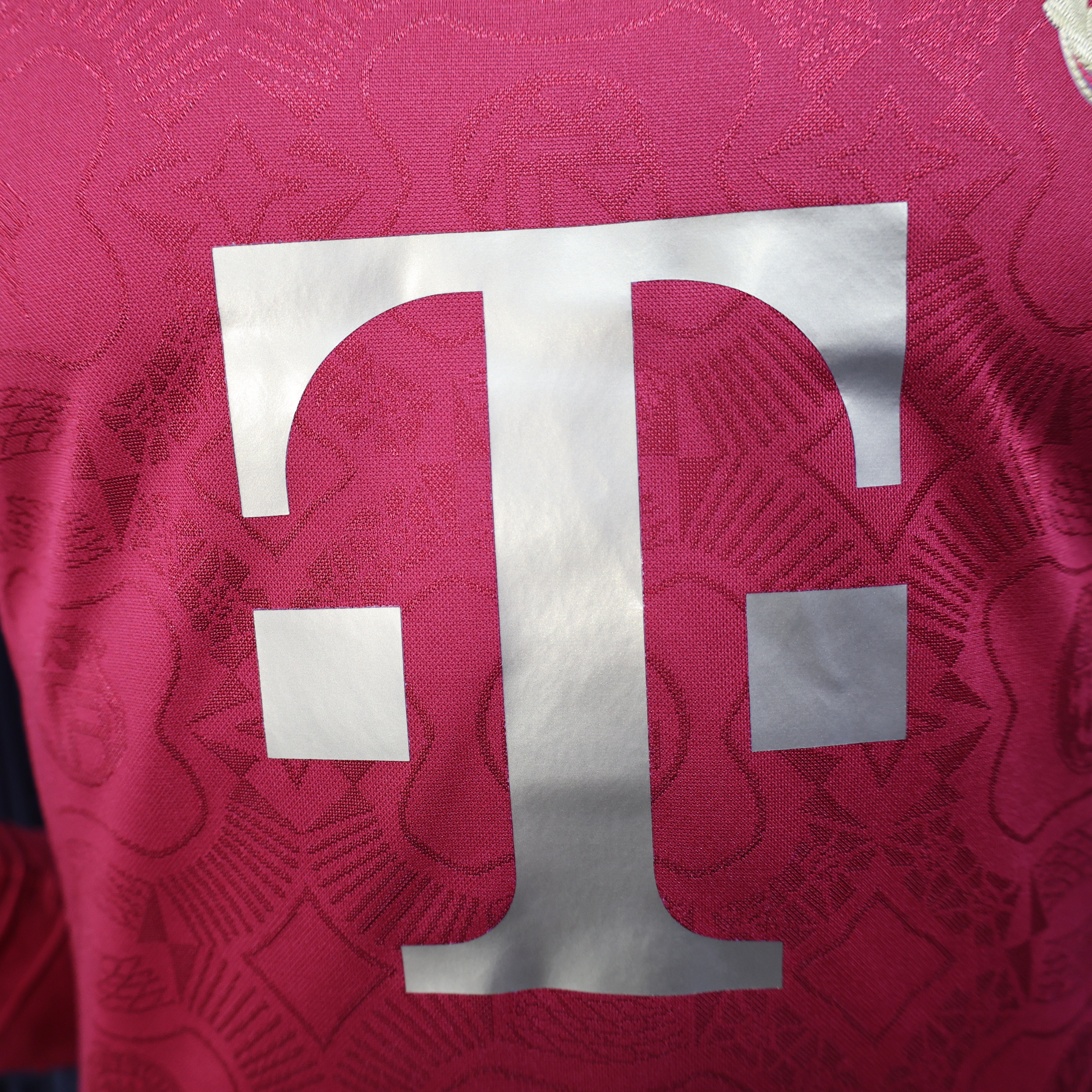 2025/2026 Bayern Munich 125th Anniversary EditionRed Long Sleeve Football Shirt (Player Edition)