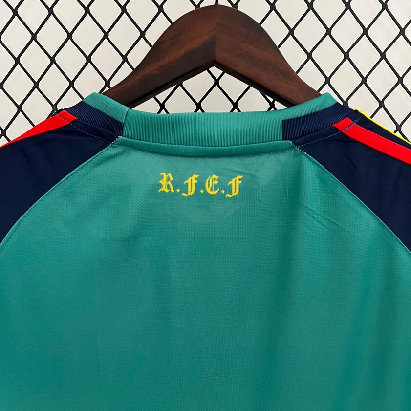 2010 Spain Goalkeeper Retro Football Shirt