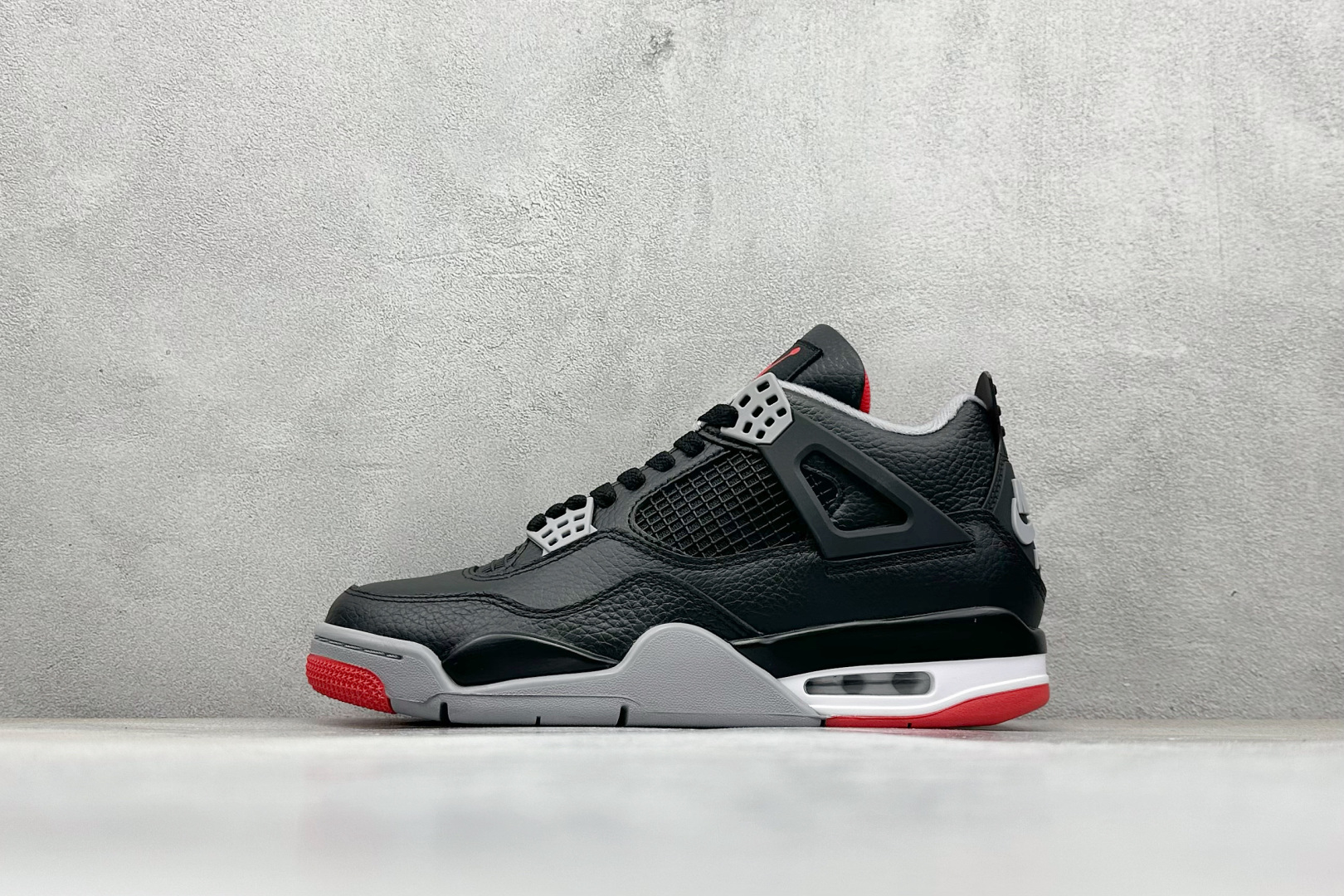 Nike Air Jordan AJ4
