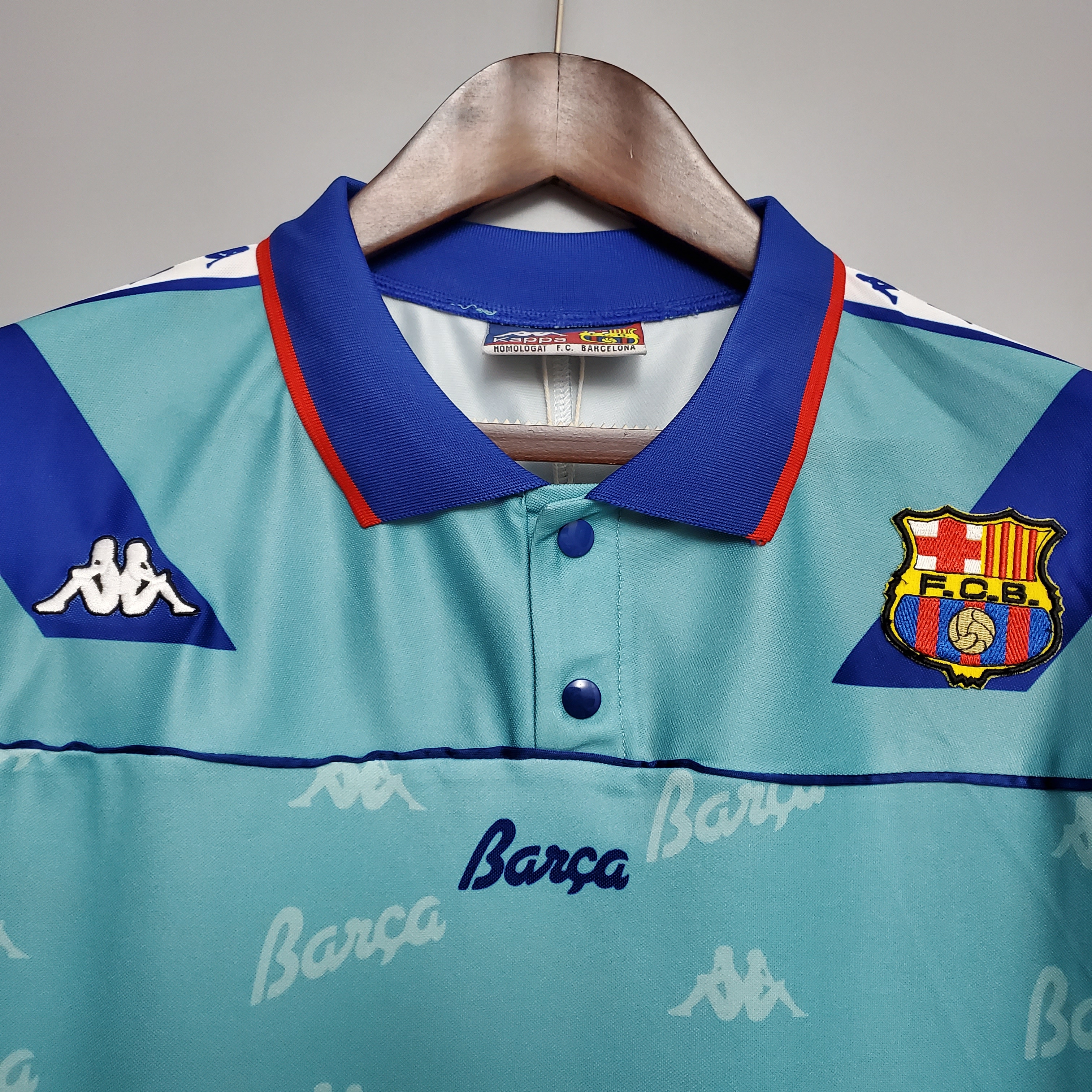 1992/1995 Barcelona Away Retro Football Shirt