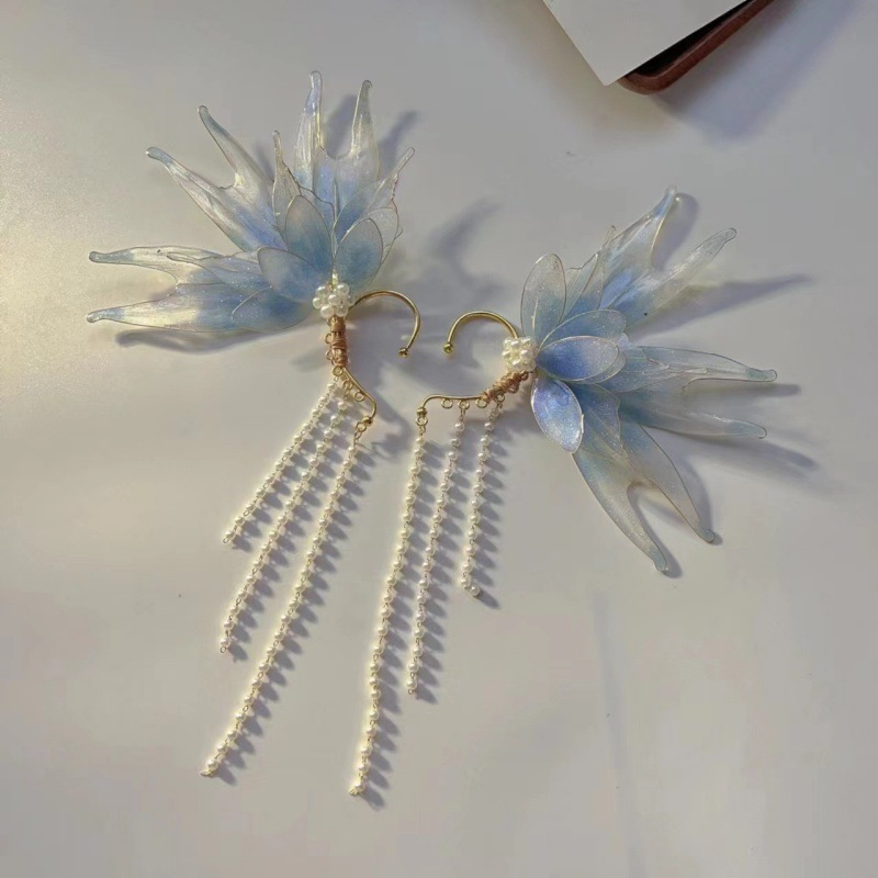 Sweet temperament, elegant and high-grade earrings