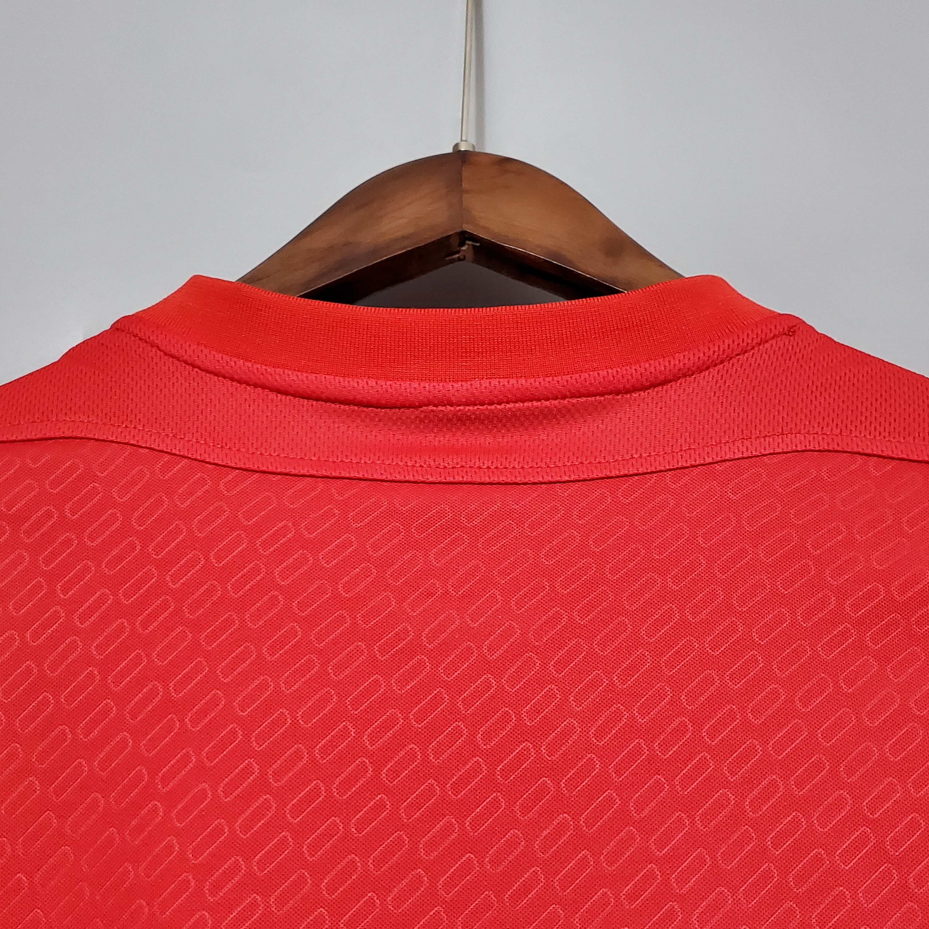 2005 Liverpool Home Retro football shirt