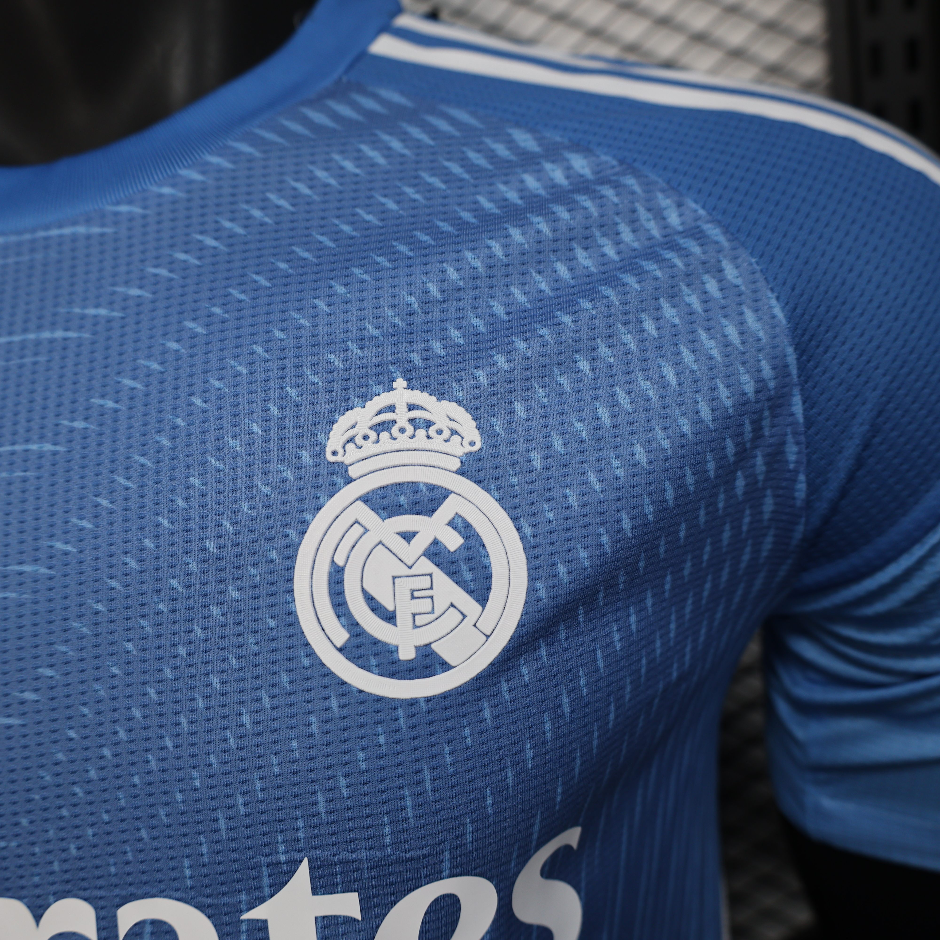 2025/2026 Real Madrid Goalkeeper Football Shirt (Player Edition）