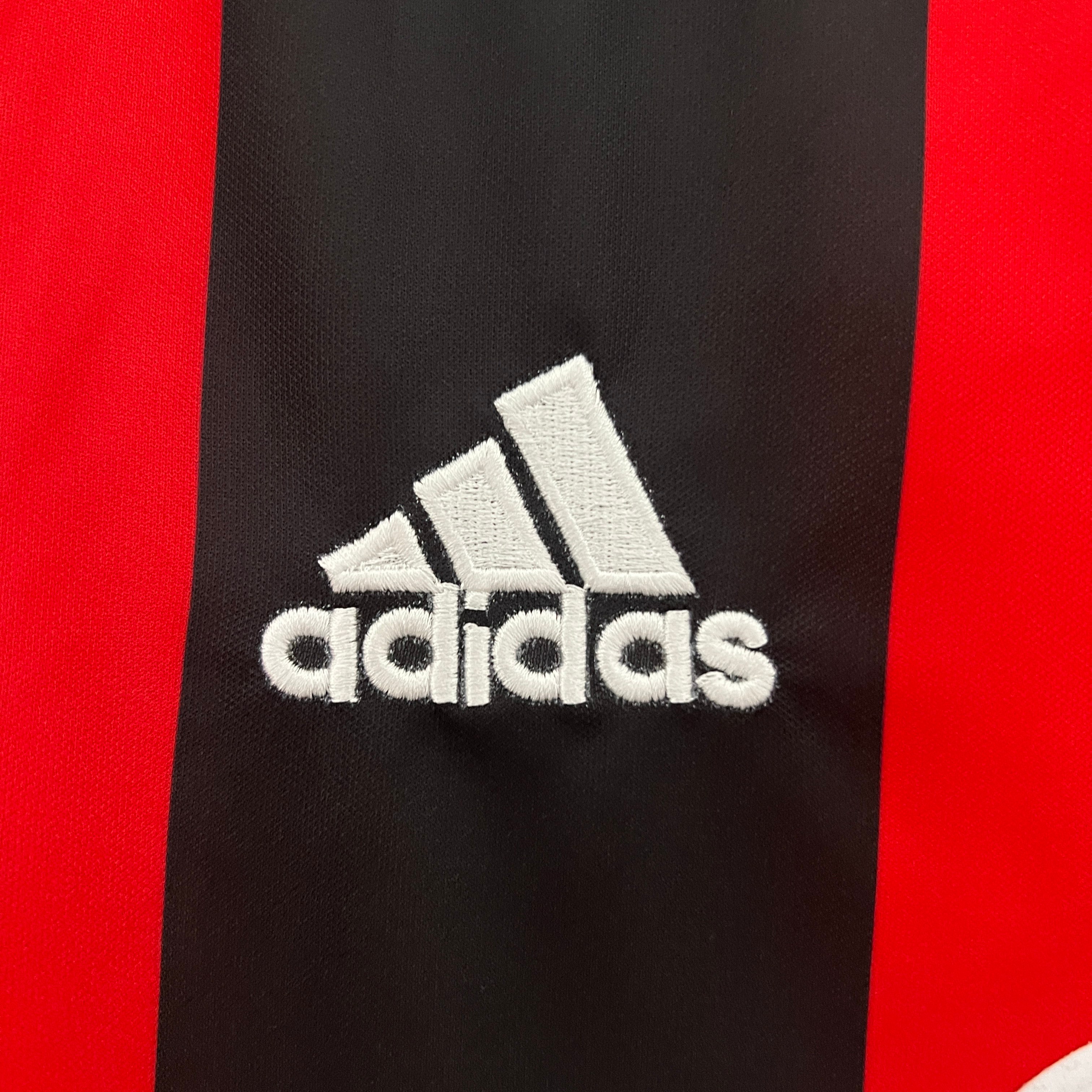 2001/2002 AC Milan Home Retro Football Shirt