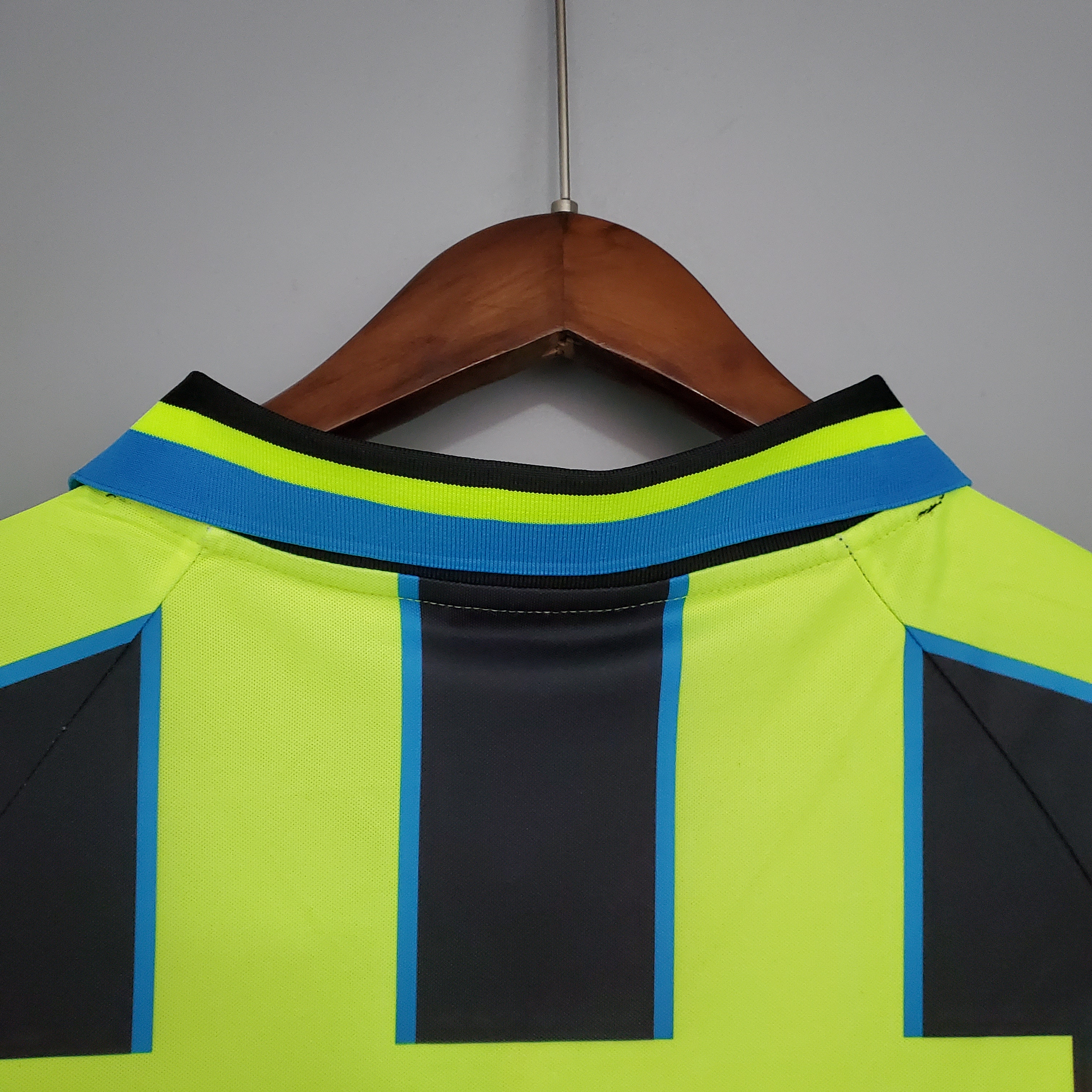 1998/1999 Manchester City Retro Away Football Shirt