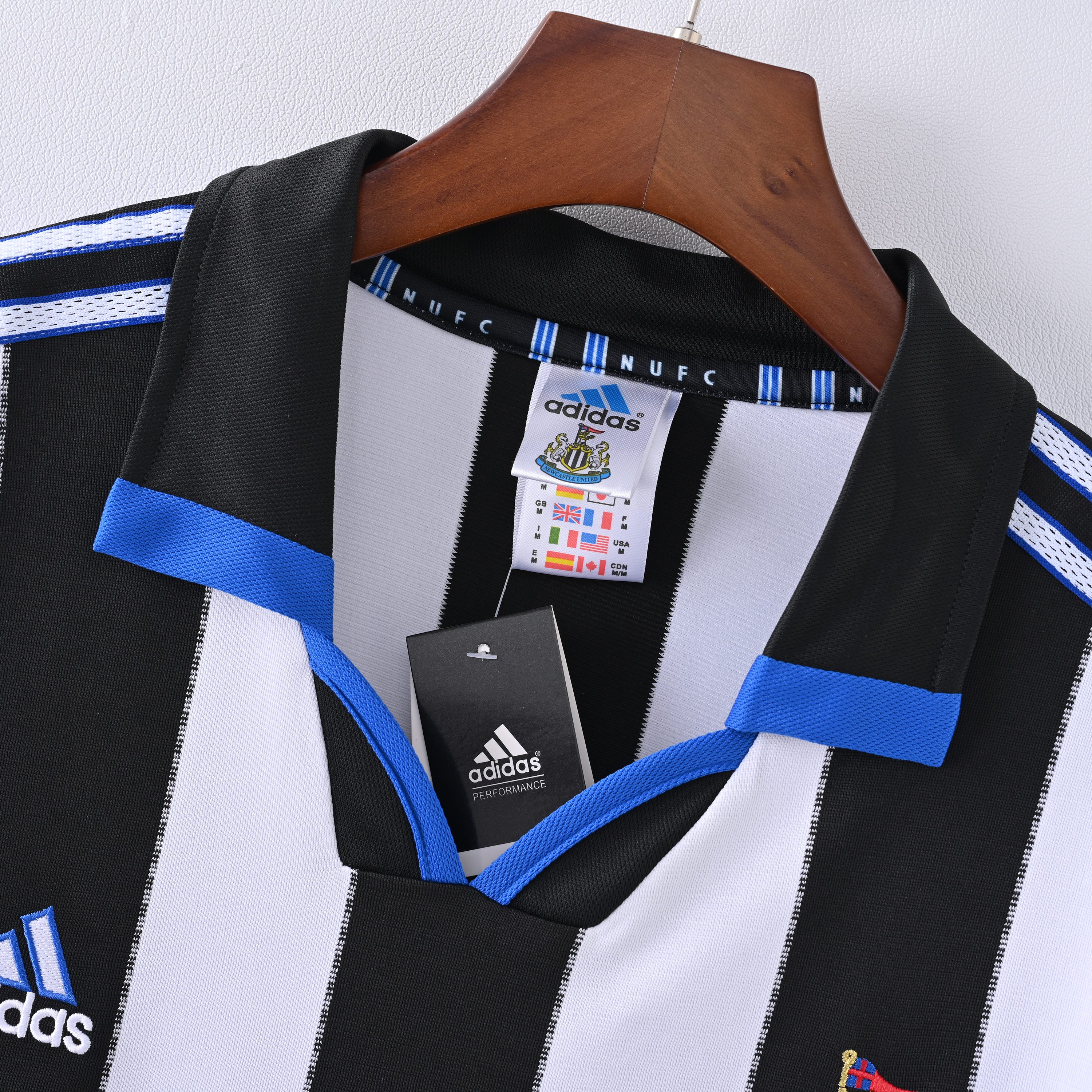 1999/2000 Newcastle United Away Retro Football Shirt