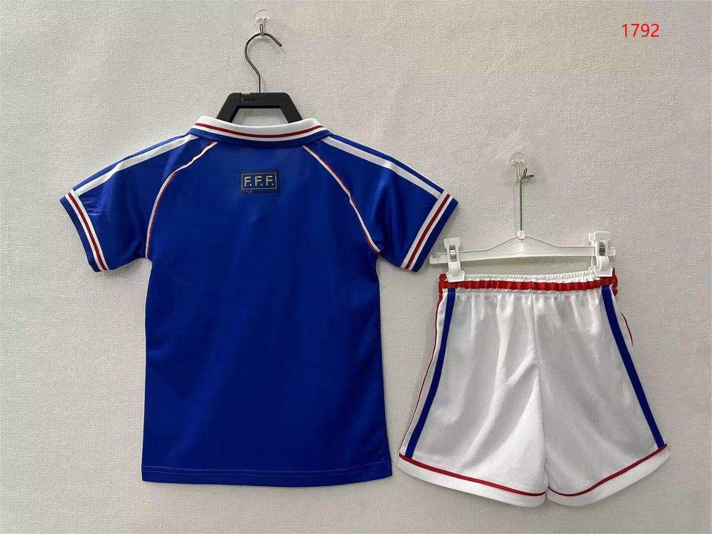 {{product_name}} High Quality Replica Football Jersey