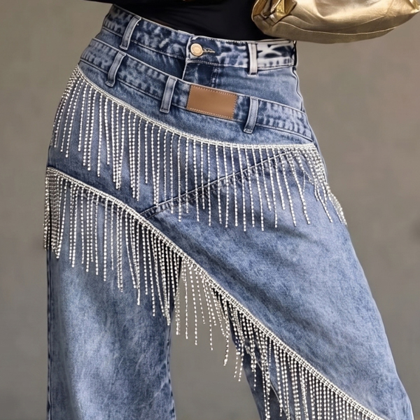 HIGH-WAISTED JEANS
