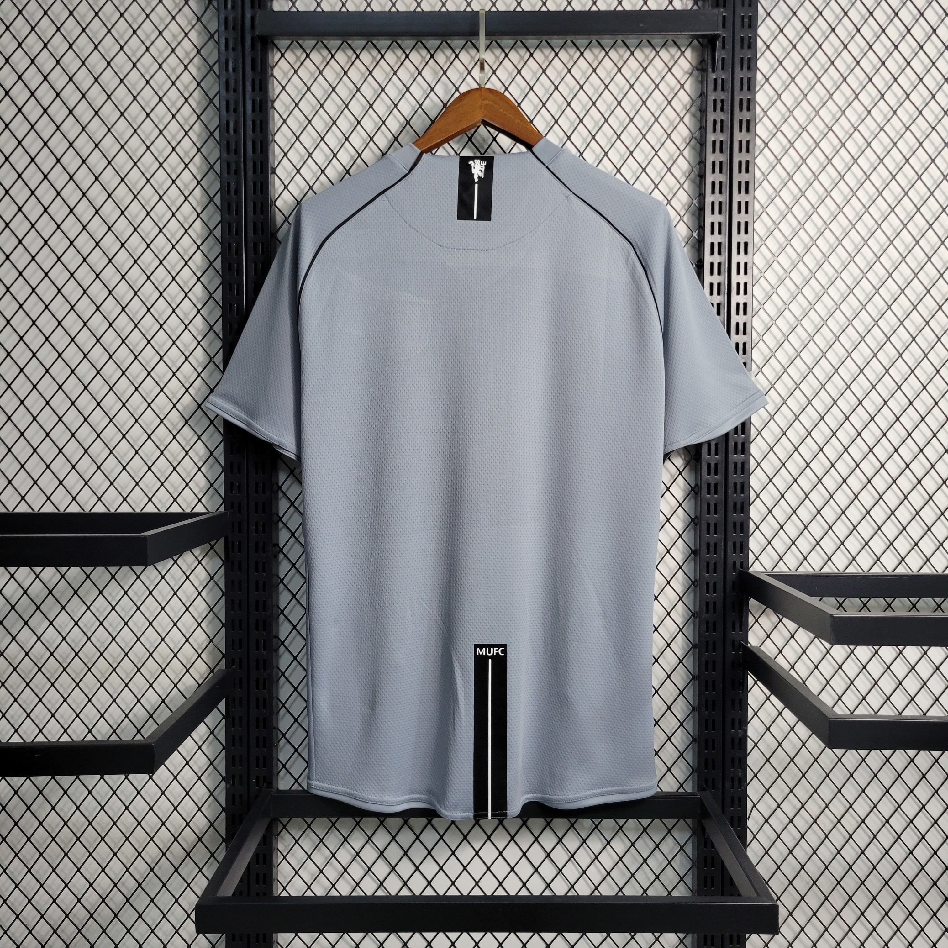 07/08 Manchester United goalkeeper retro football jersey