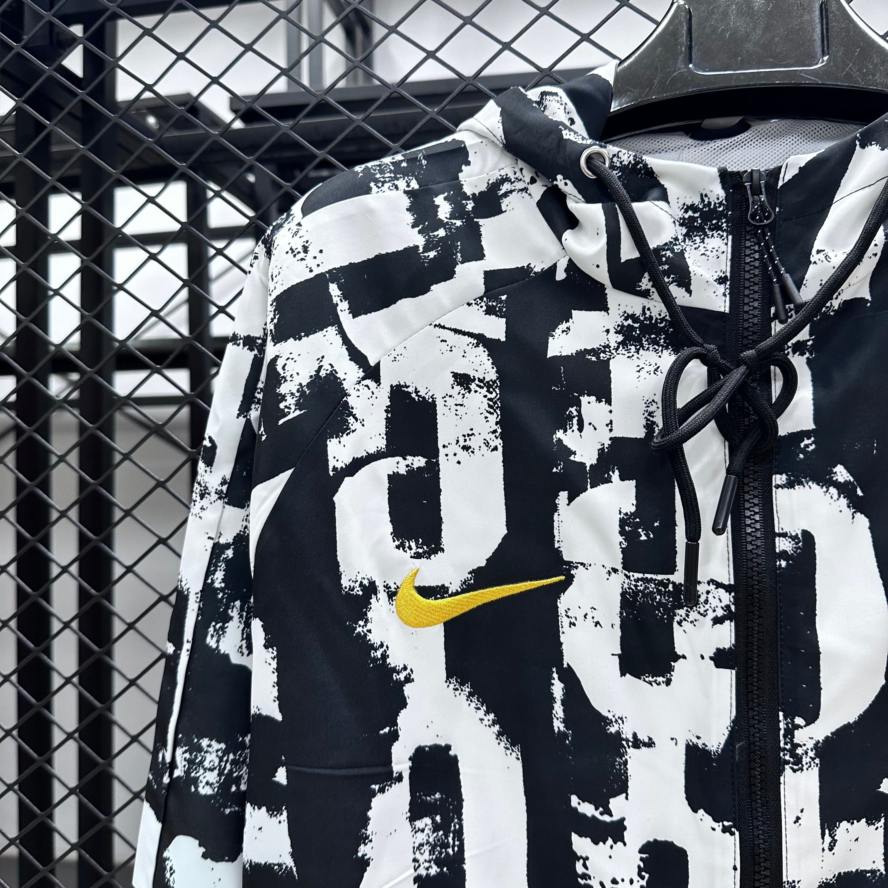 2025/2026 Barcelona football windbreaker