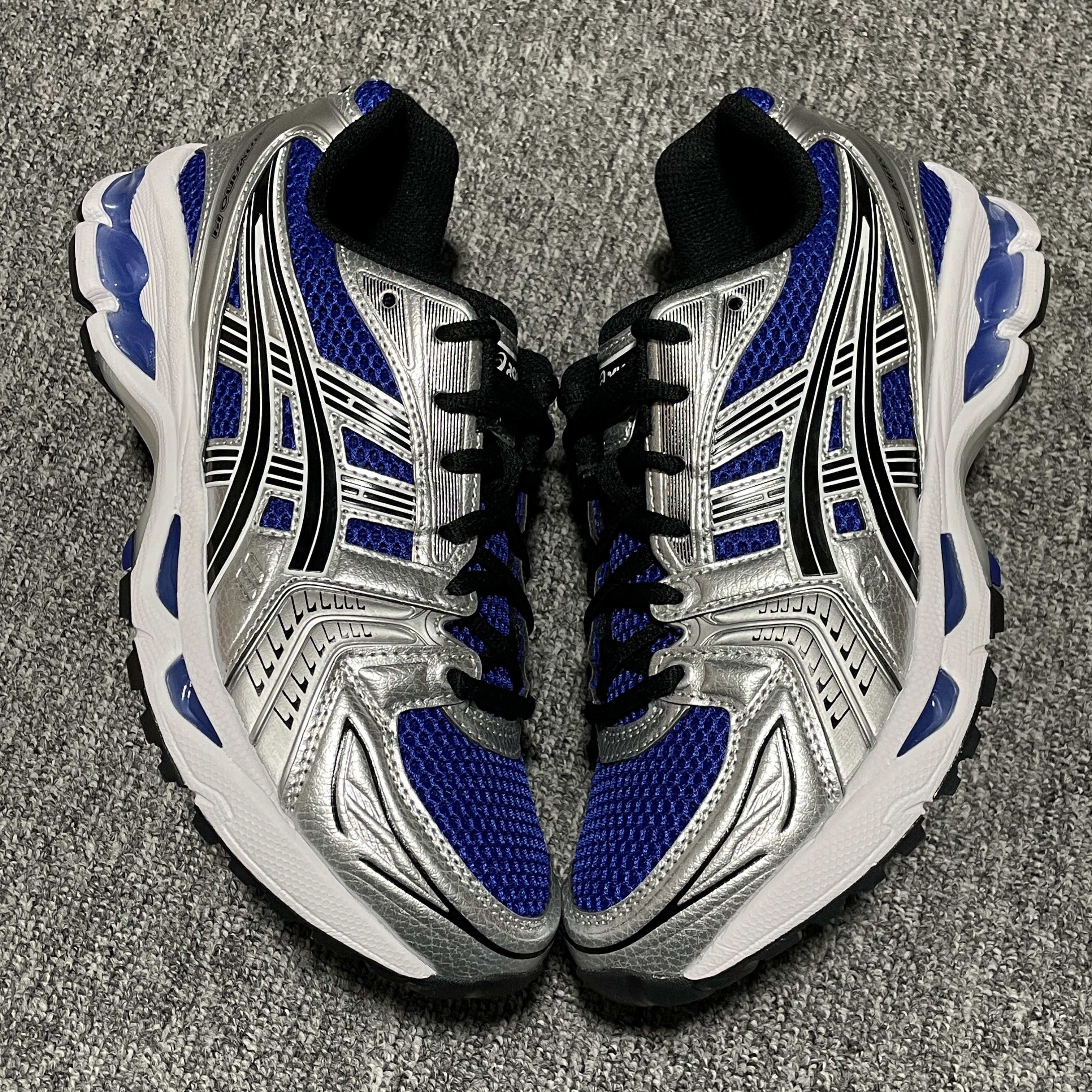 Asics GEL-Kayano 14
