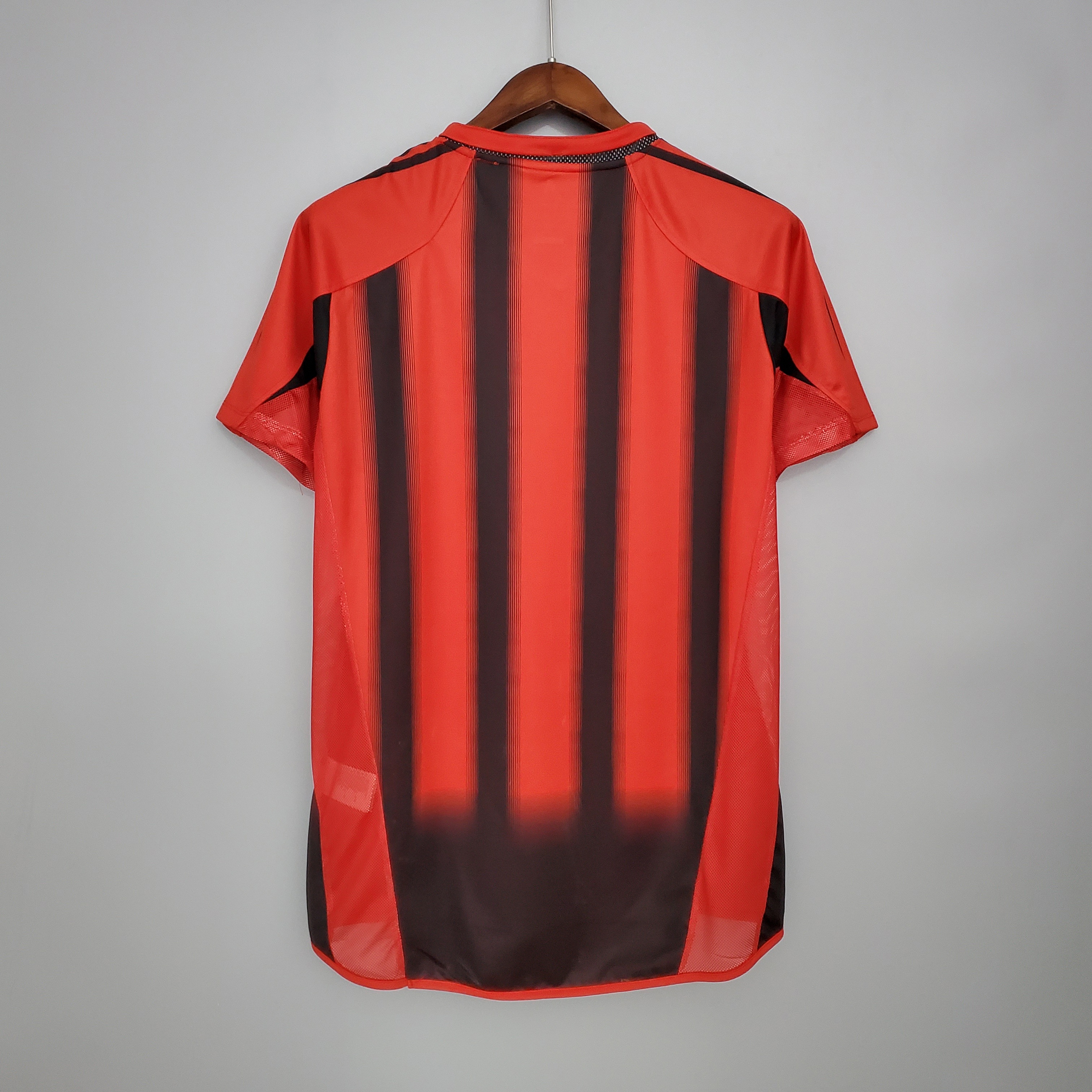 2004/2005 AC Milan Home Retro Football Shirt