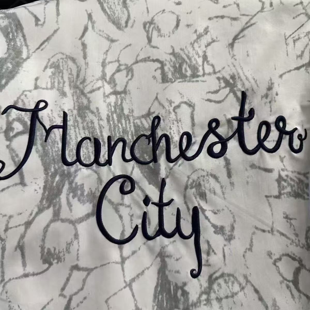 2025/2026 Manchester City Windbreaker Jacket