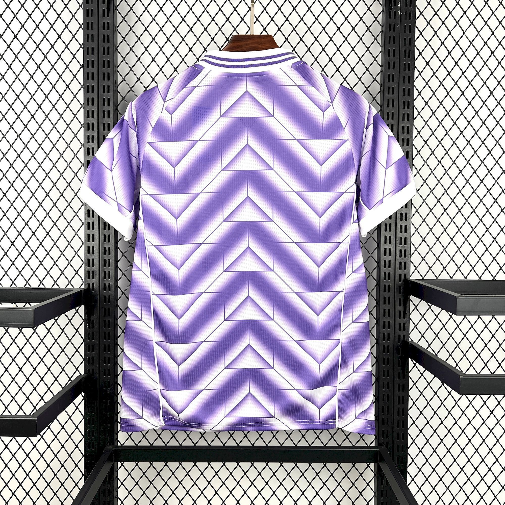 2025/2026 Real Madrid Special Edition Football Shirt （Fan Edition）