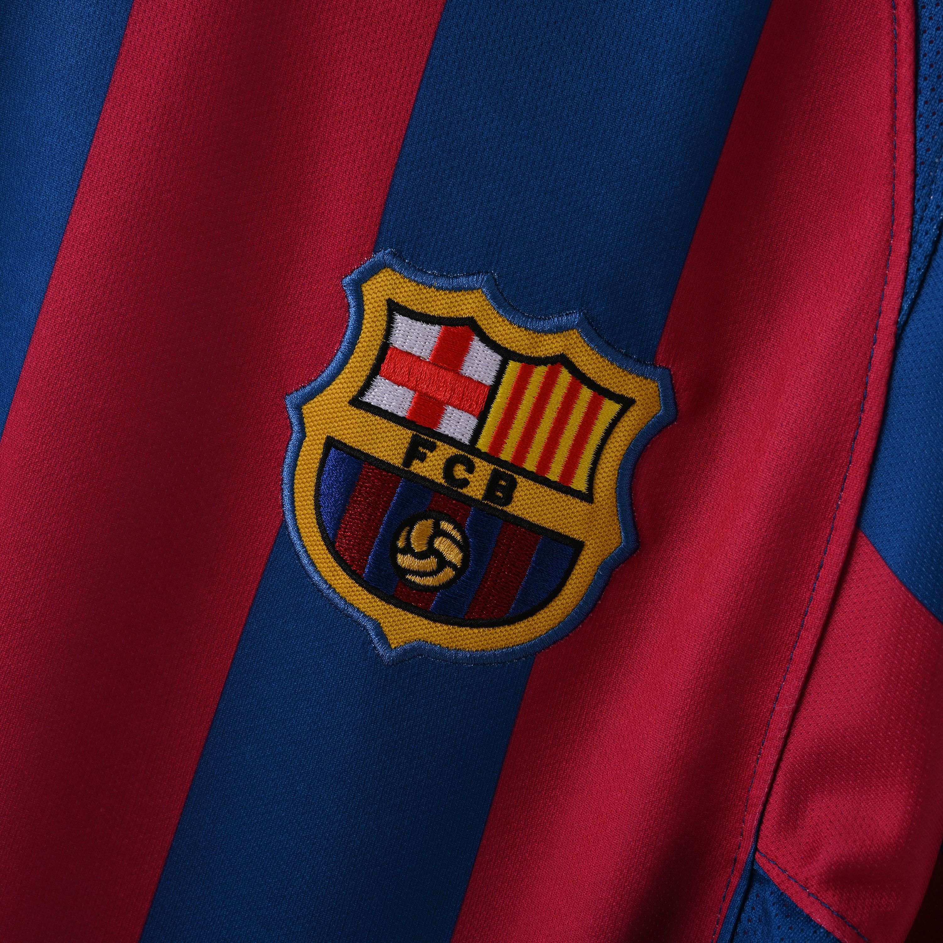 2005/2006 Barcelona Home Retro Football Shirt