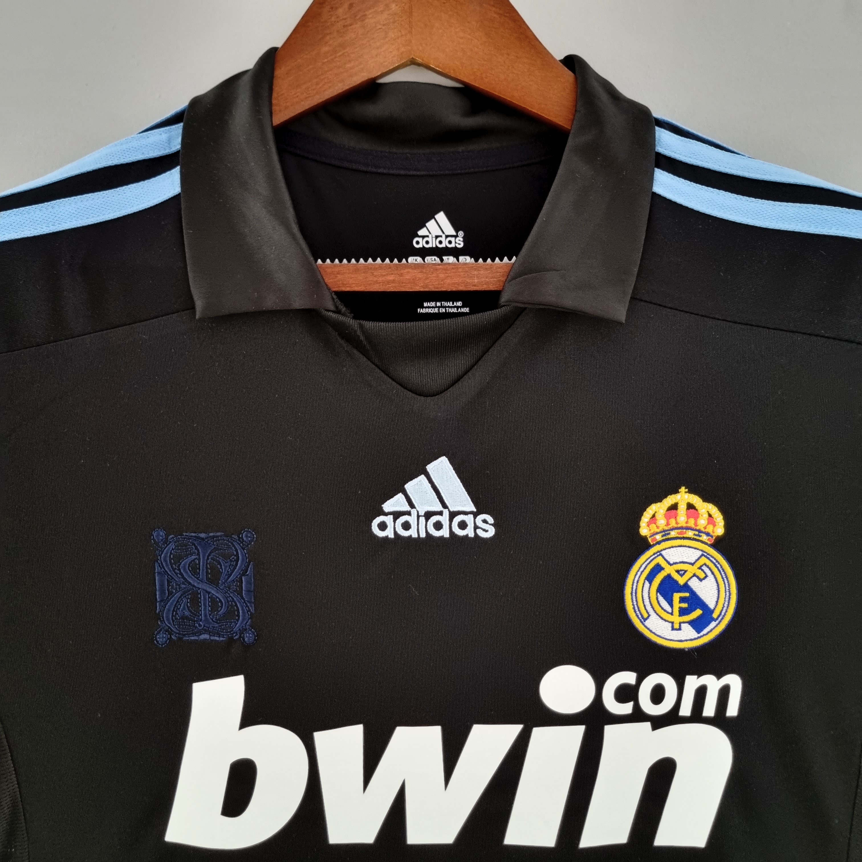 2009/2010 Real Madrid Away Retro Football Shirt