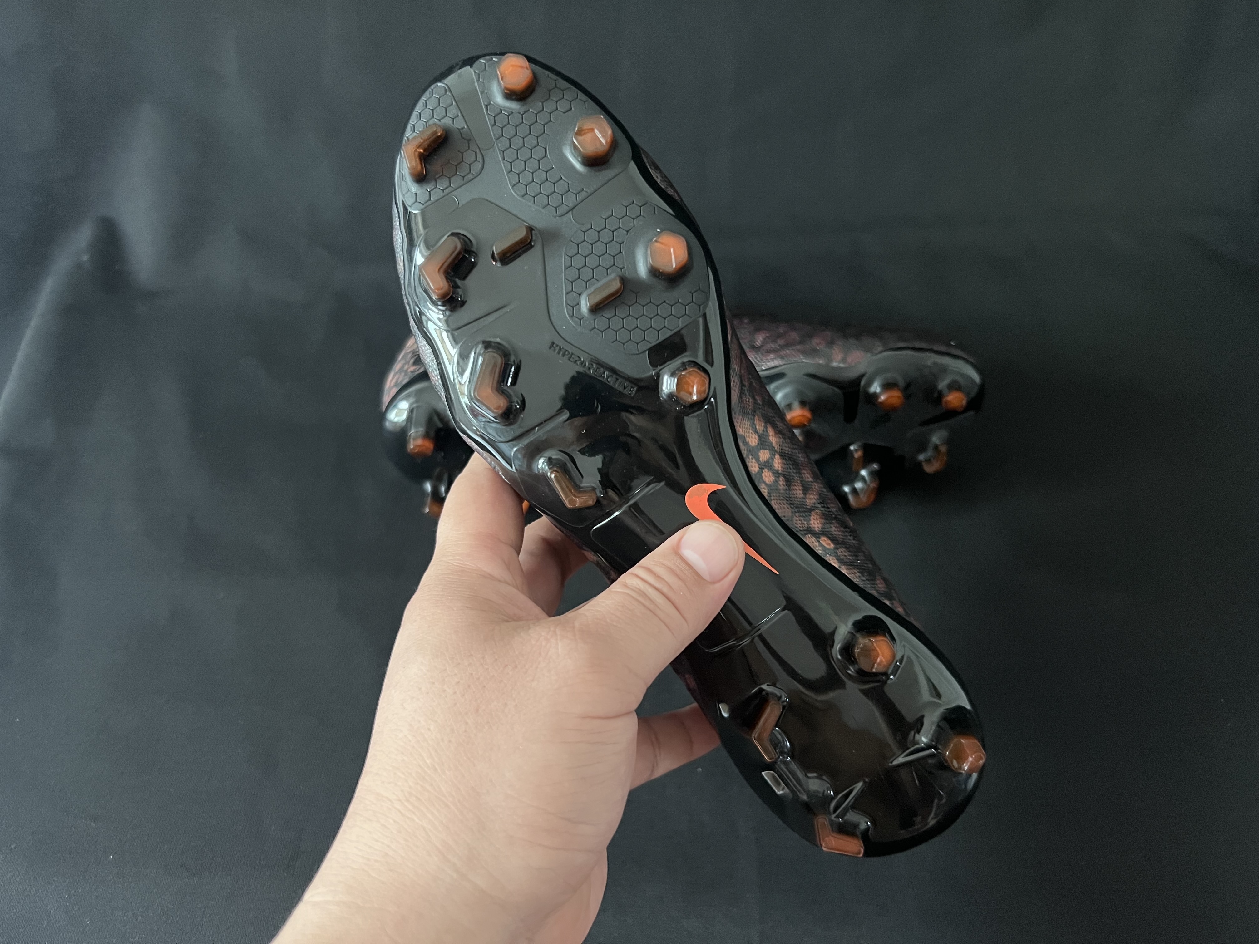 N Hypervenom Phantom FG Football Boots