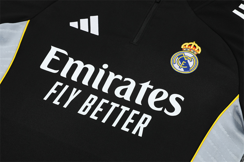 25/26 Real Madrid black Half Zip Training Kit (Adult Kids Kit)