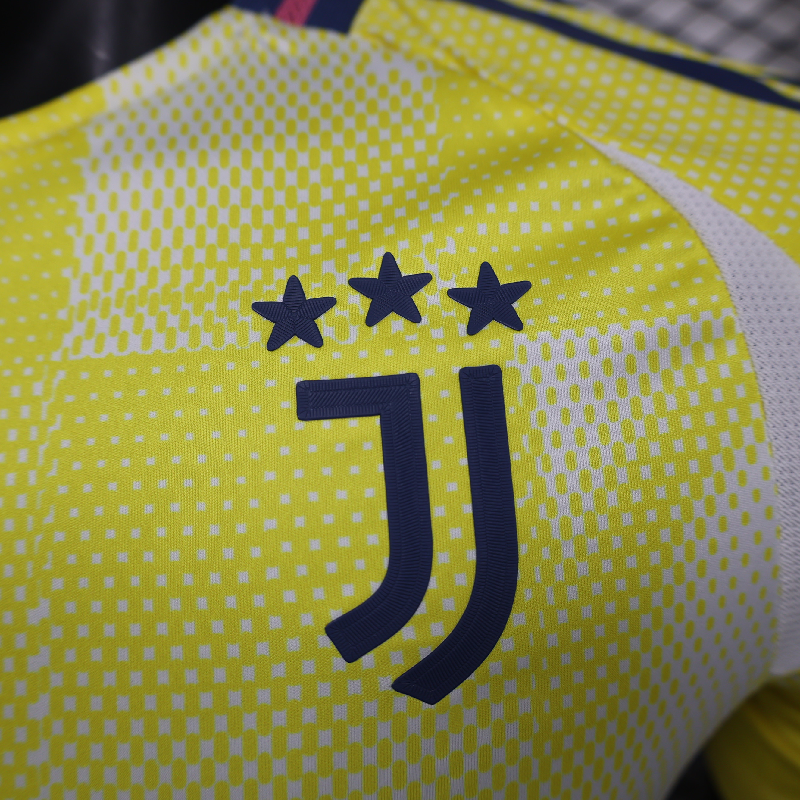 2025/2026 Juventus Away Football Shirt (Player )