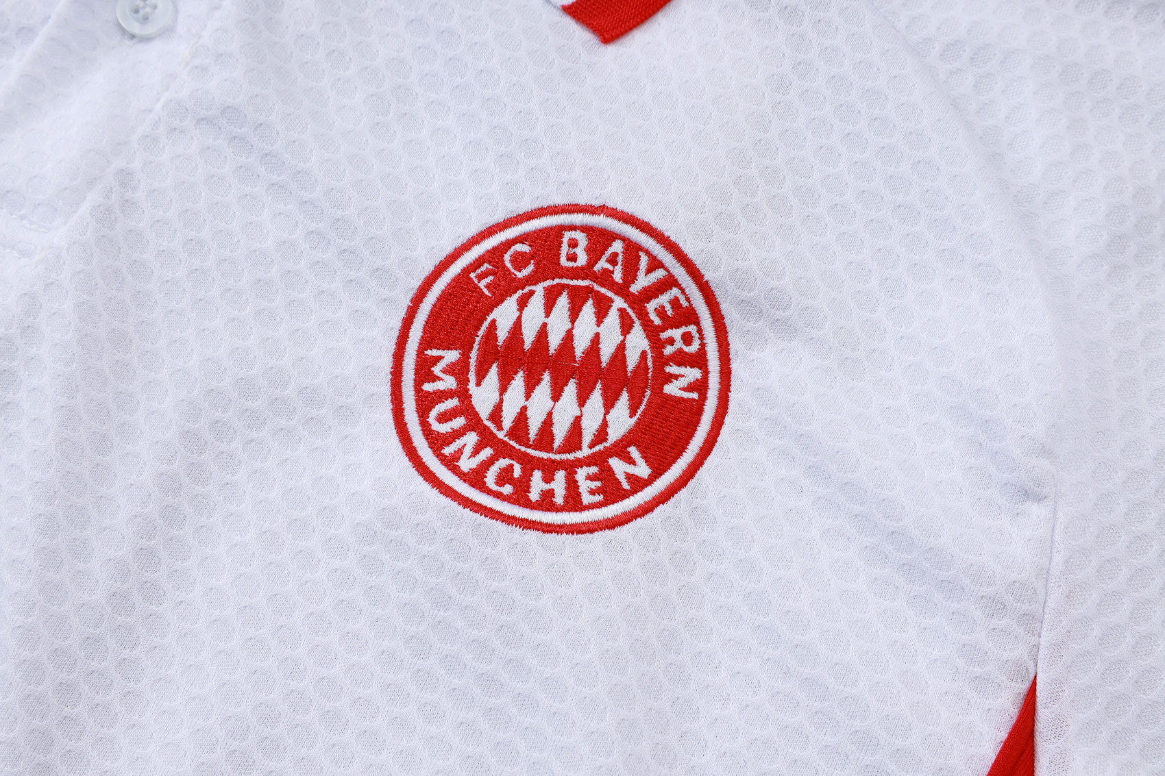 2025/2026 Bayern Munich polo white (adult kit)