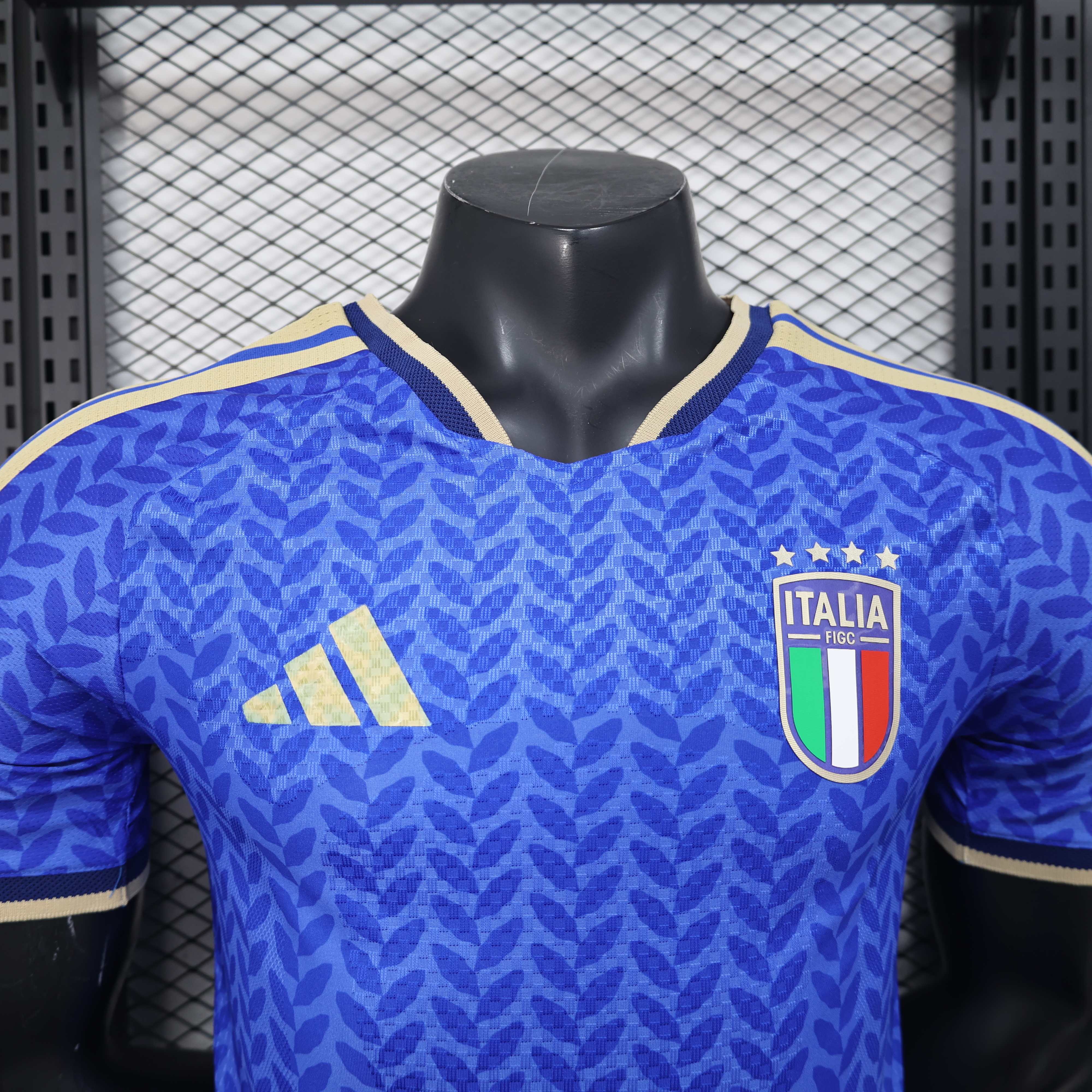 2026 Italian Home football shirt (player version)