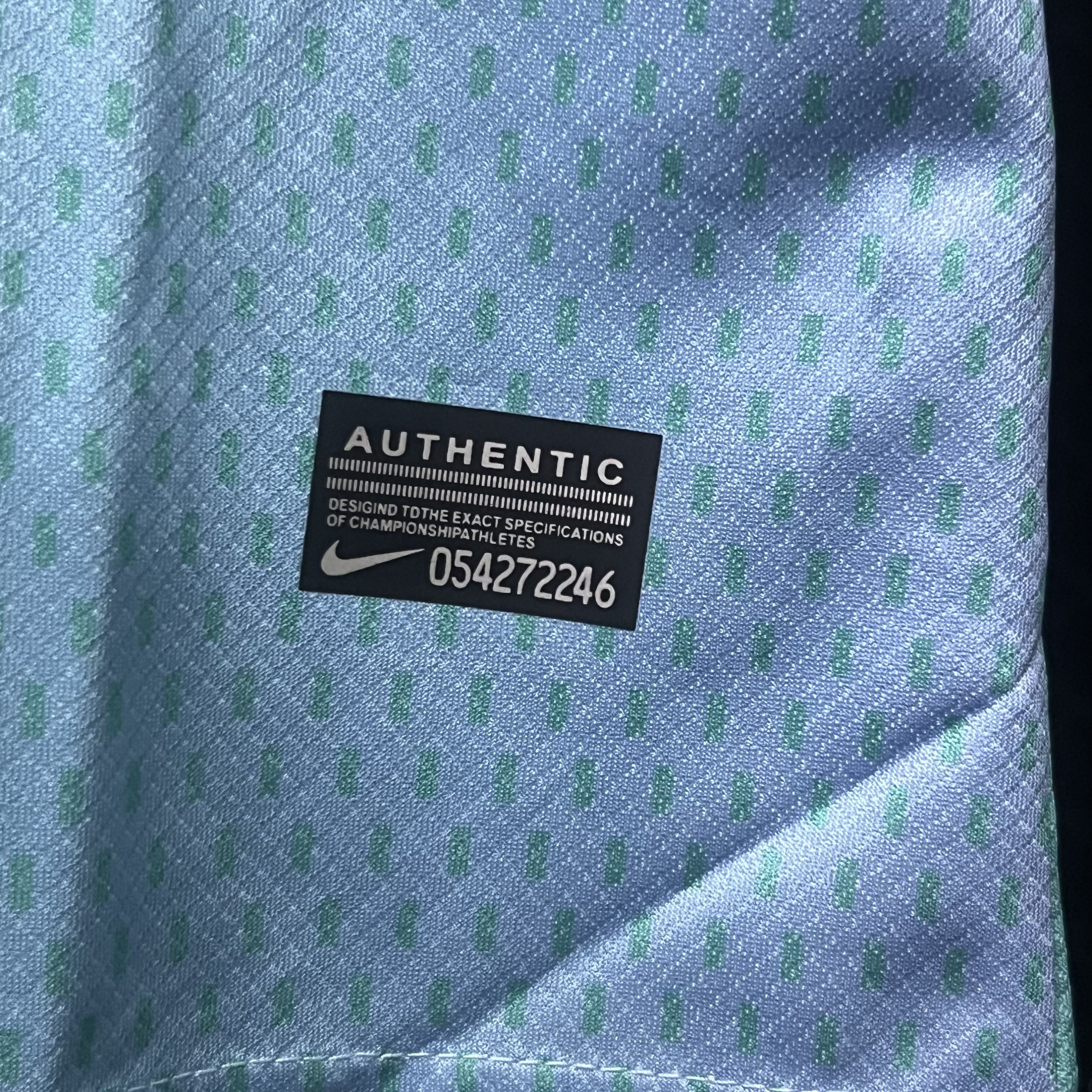 2025/2026 Paris Saint-Germain Special Edition Football Shirt (fans)