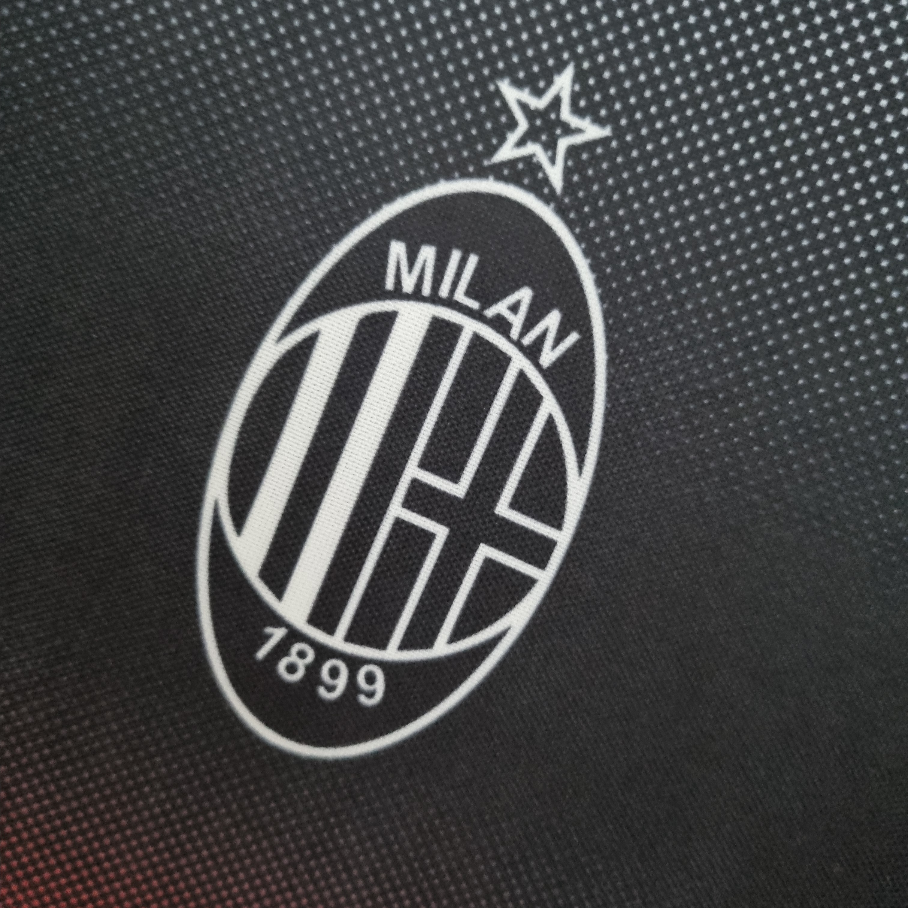 1995/1996 AC Milan Retro Black and White Training Shirt