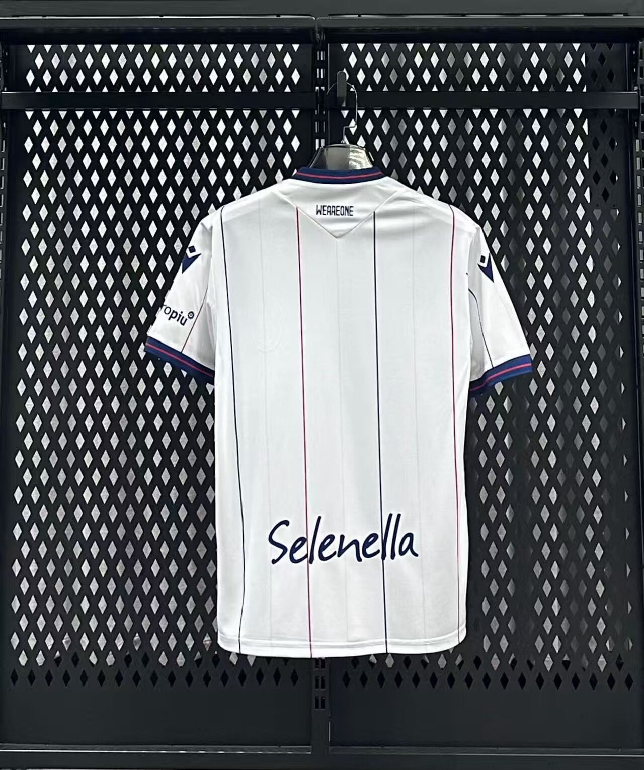 {{product_name}} High Quality Replica Football Jersey