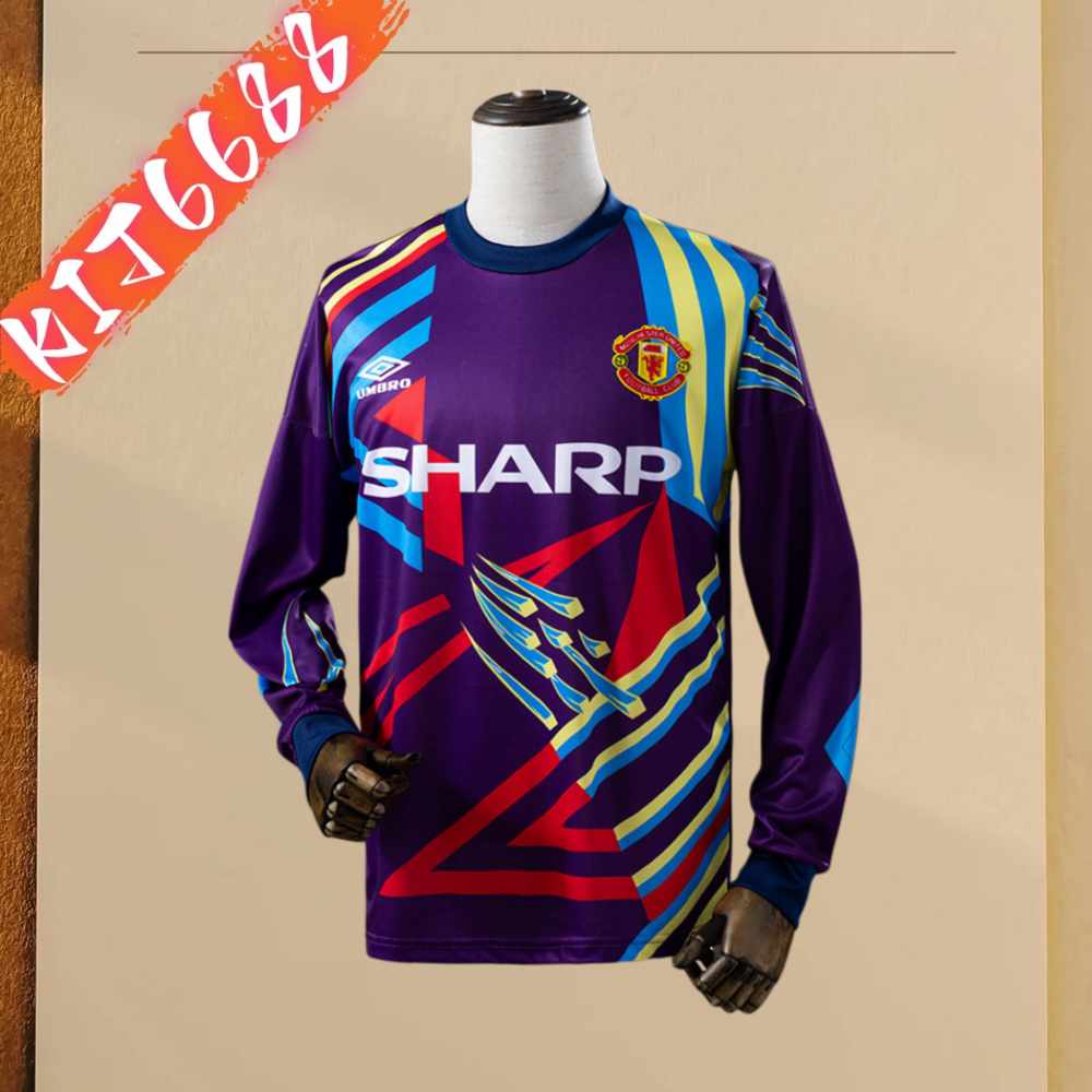 92/94 Manchester United Goalkeeper  long sleeved retro football jersey