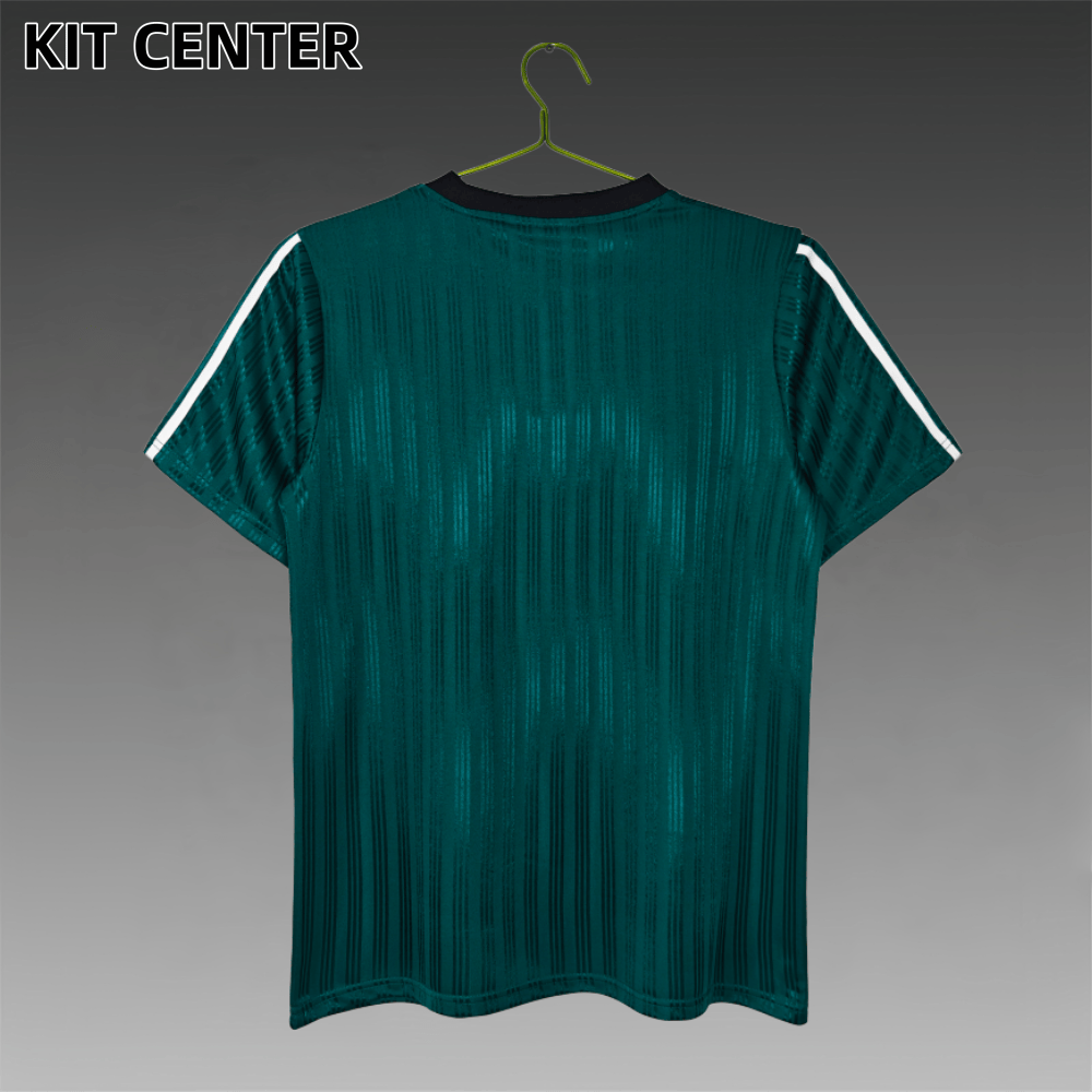 98/99 Liverpool Adidas Bringback GreenRetro Football Shirt