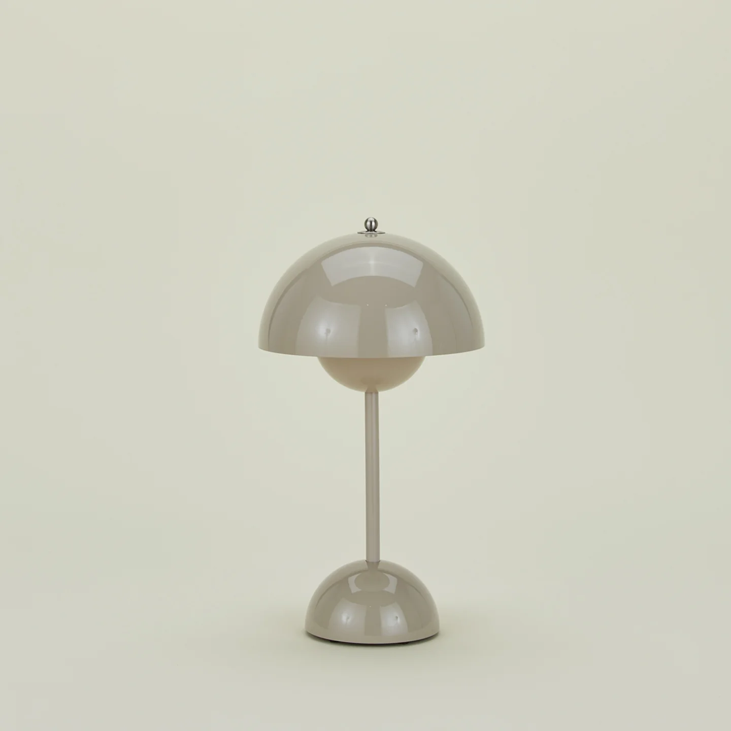 Flowerpot Portable Lamp - Light Grey