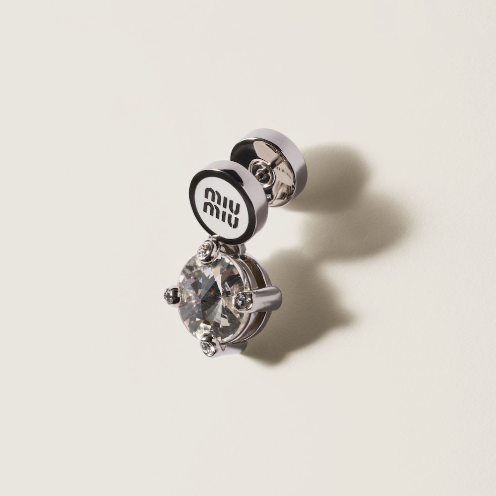 Metal earrings with crystals