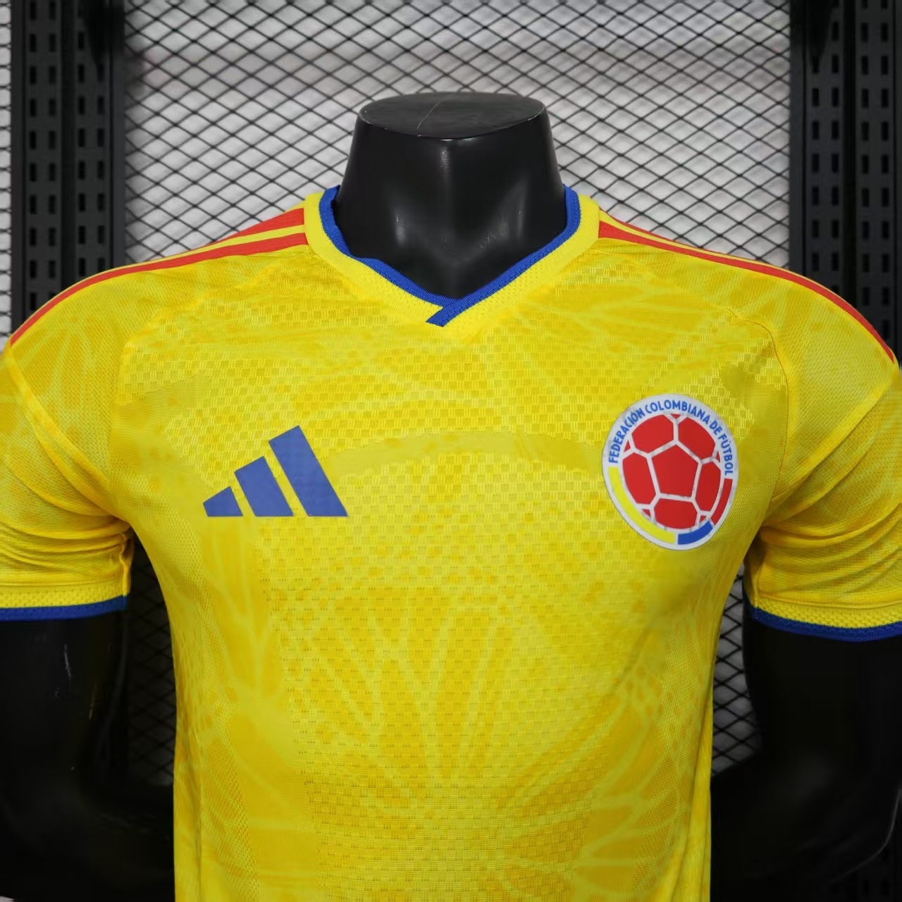 2026 Colombia Home Football Shirt (Player Edition)